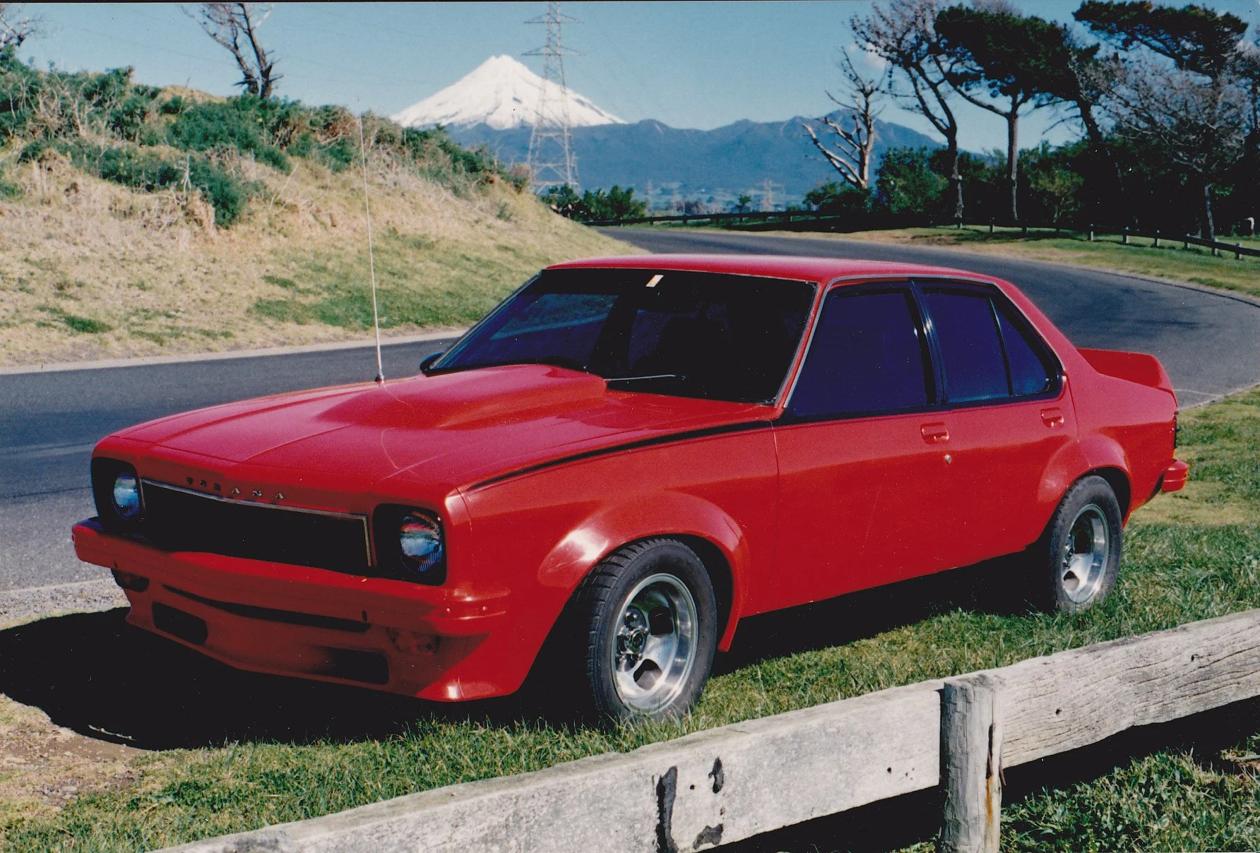 1976 Holden Torana SLR 5000 OS Formula Sprinter Jelly bean