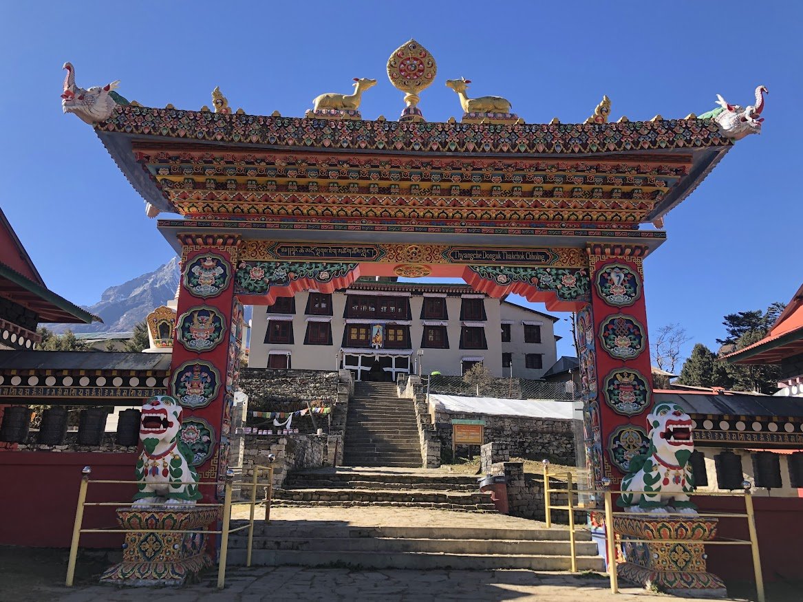 temple gates adornment on everest base camp trail
