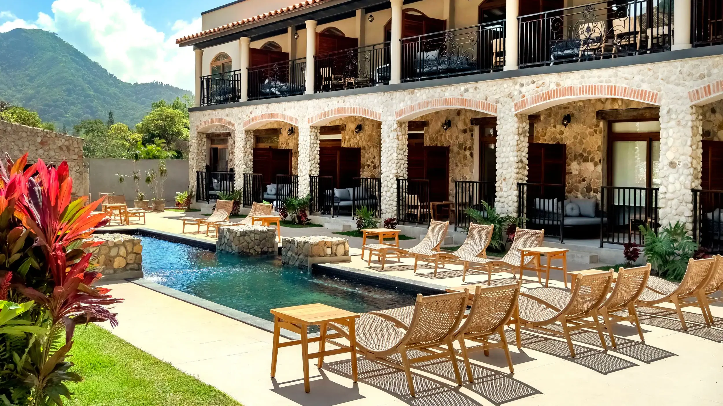 PTYUV-P0012-Pool-Chairs.16x9.jpg.webp