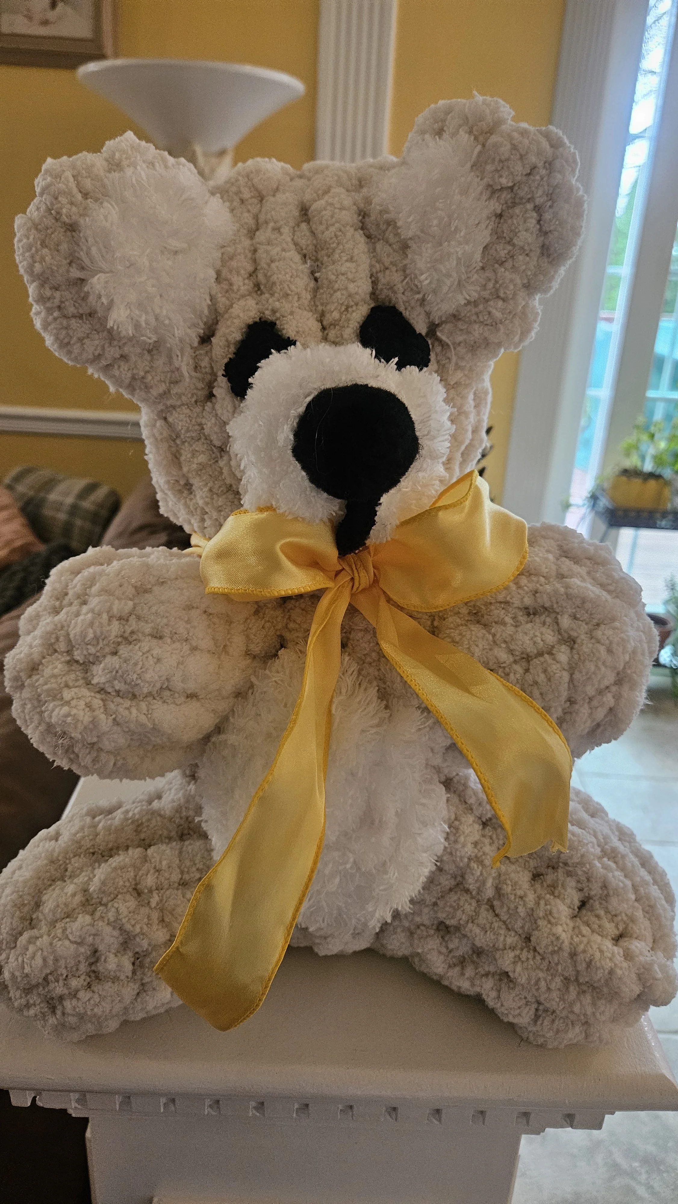 Tan Bear Yelow Ribbon 7.jpg