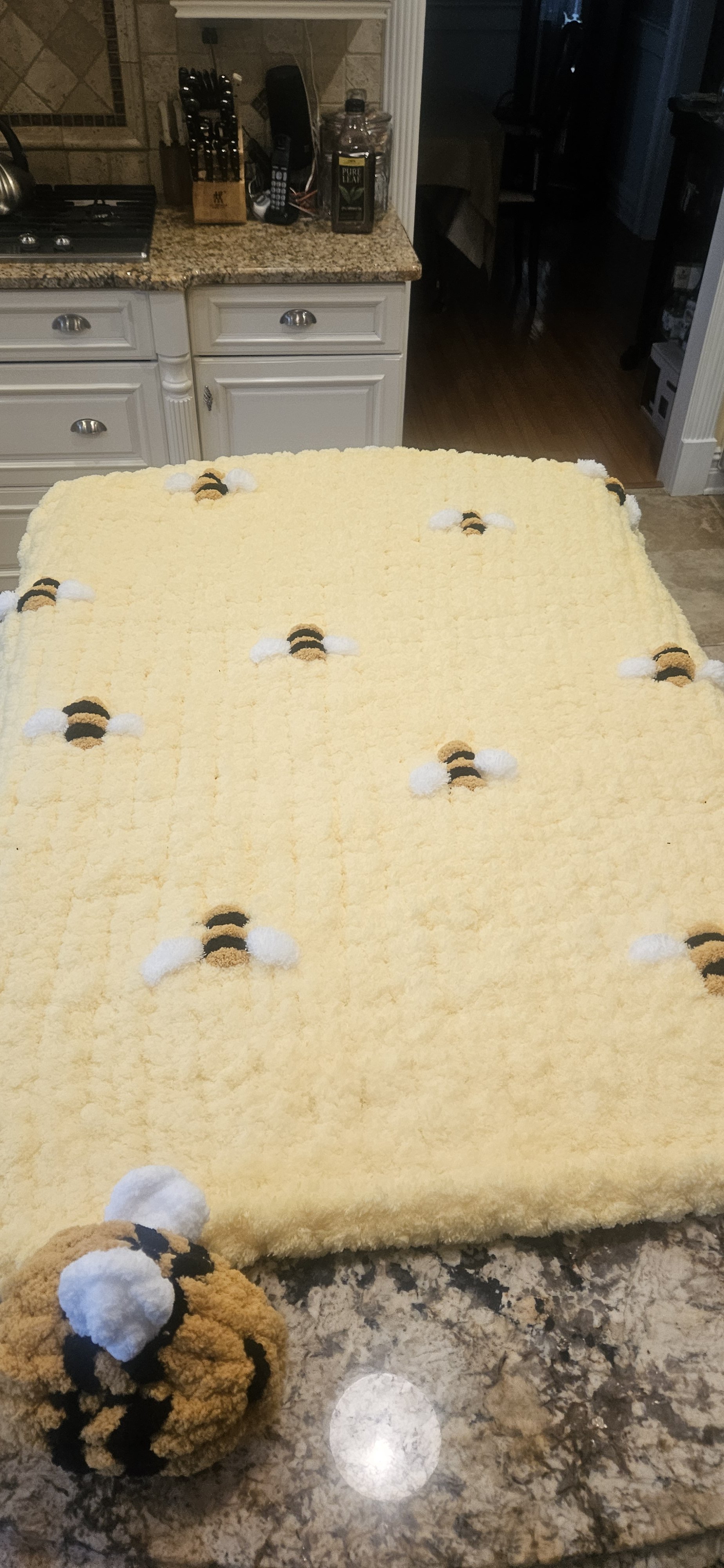 Bee Blanket 3-4.jpg
