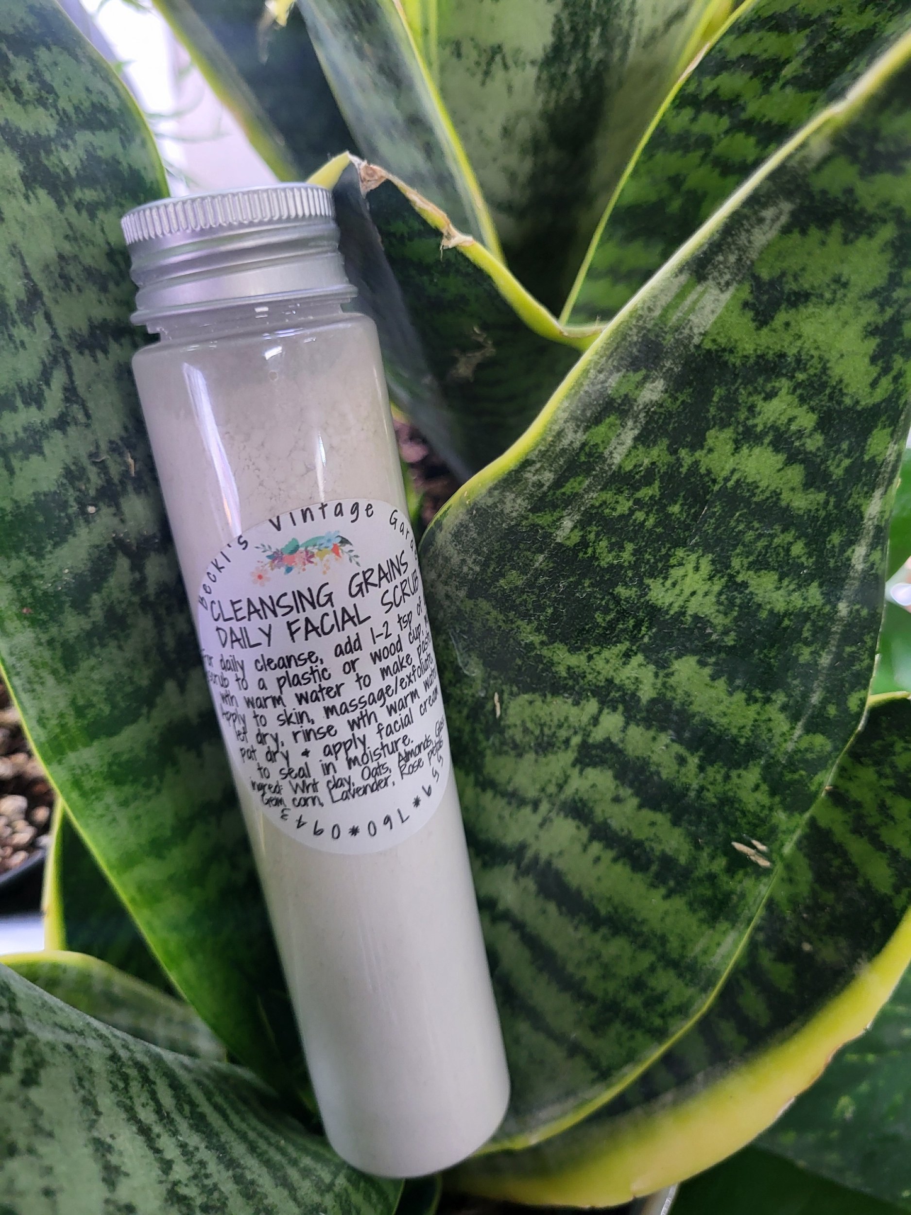 Cleansing Grains Daily Facial Scrub