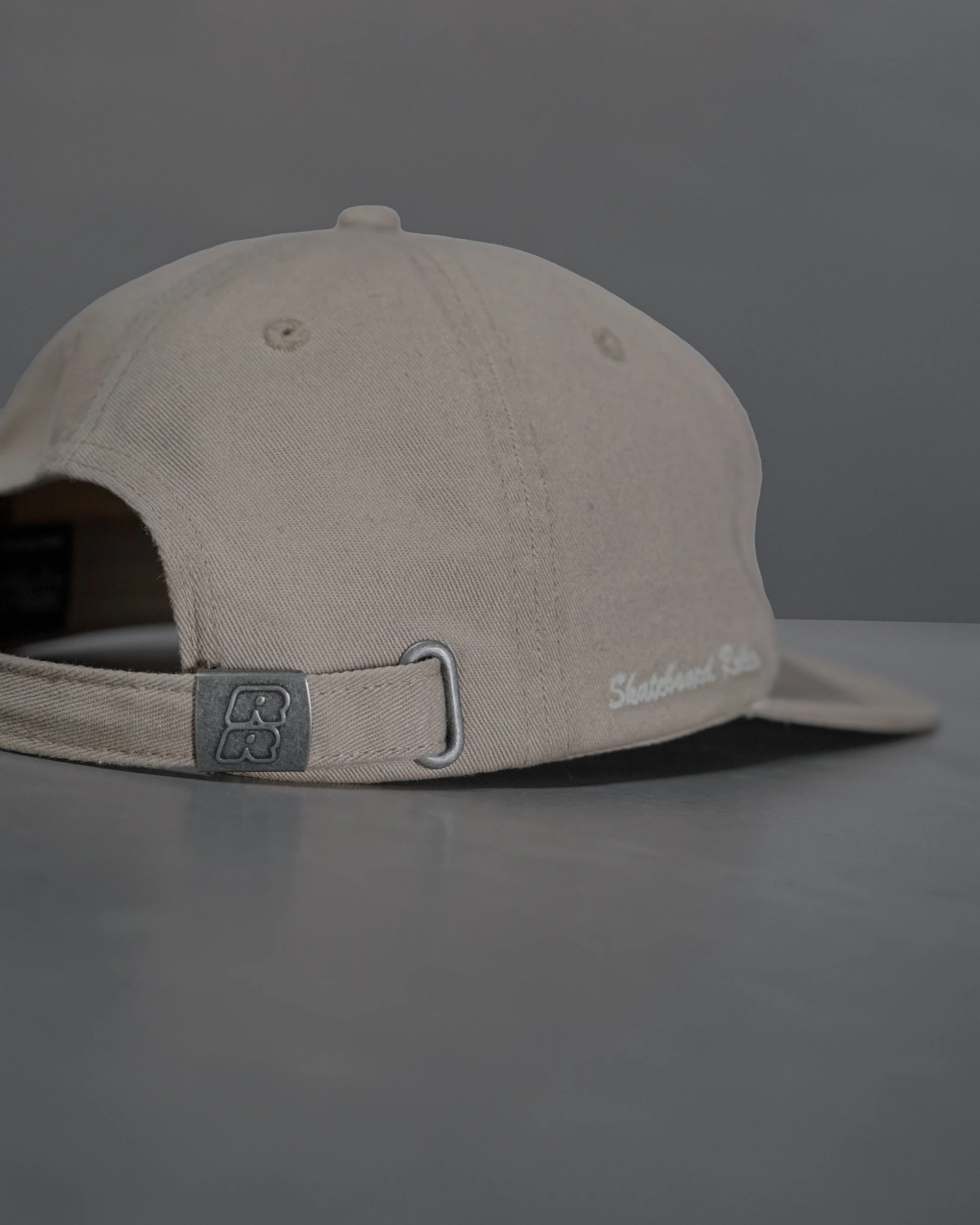 Cap doppel R.jpg