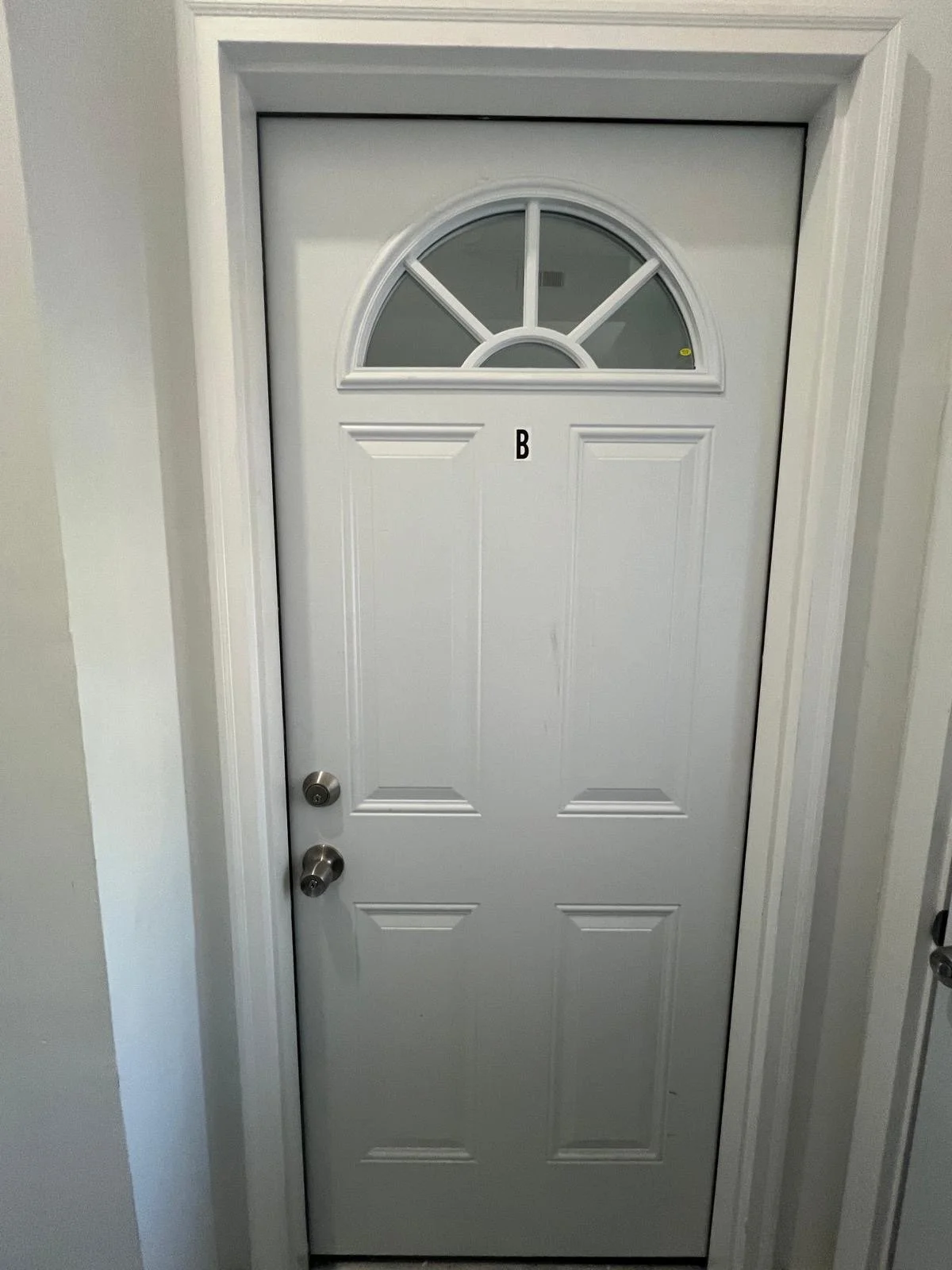 1315 Harlem Ave #B, Baltimore MD 21217 — 2 Bed, 1 Bath- $1,650