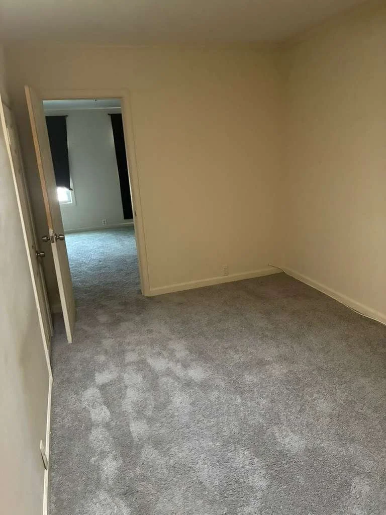 PHOTO-2025-12-11-13-59-44 (3).jpg