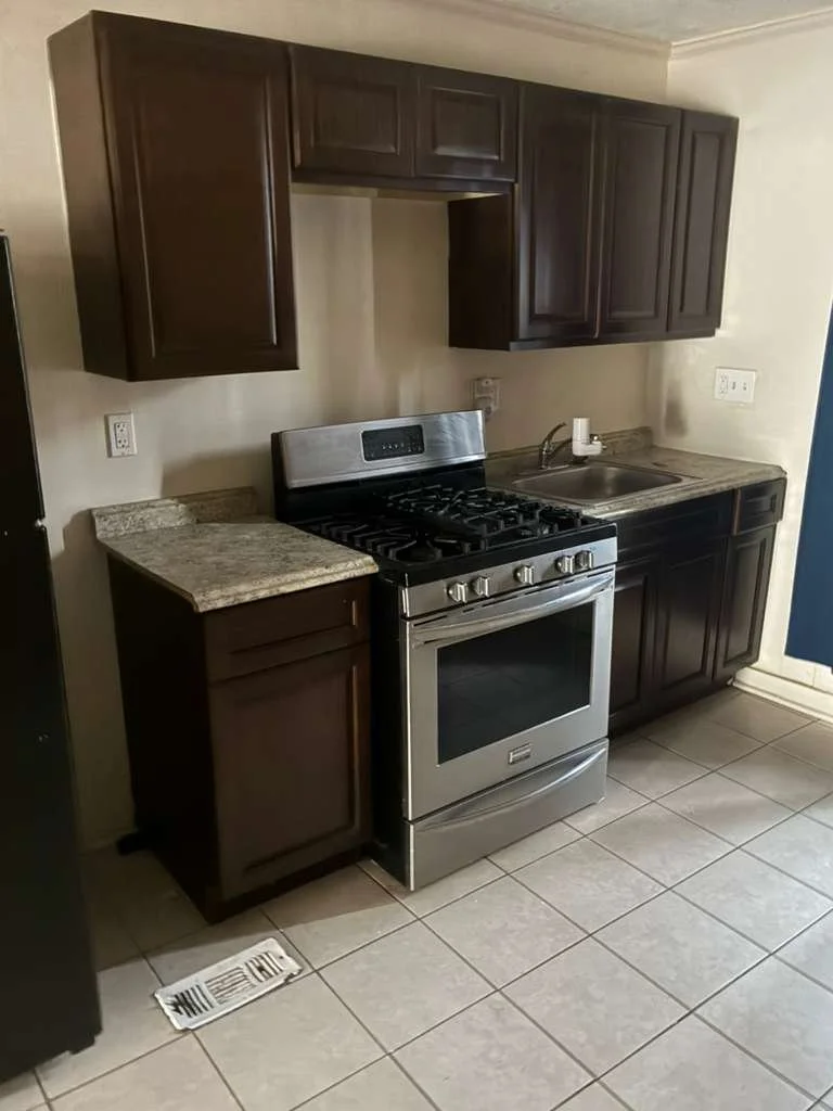 504 N Belnord Ave, Baltimore, MD 21205-  3 Bedrooms, 1 Bath- $1400.00