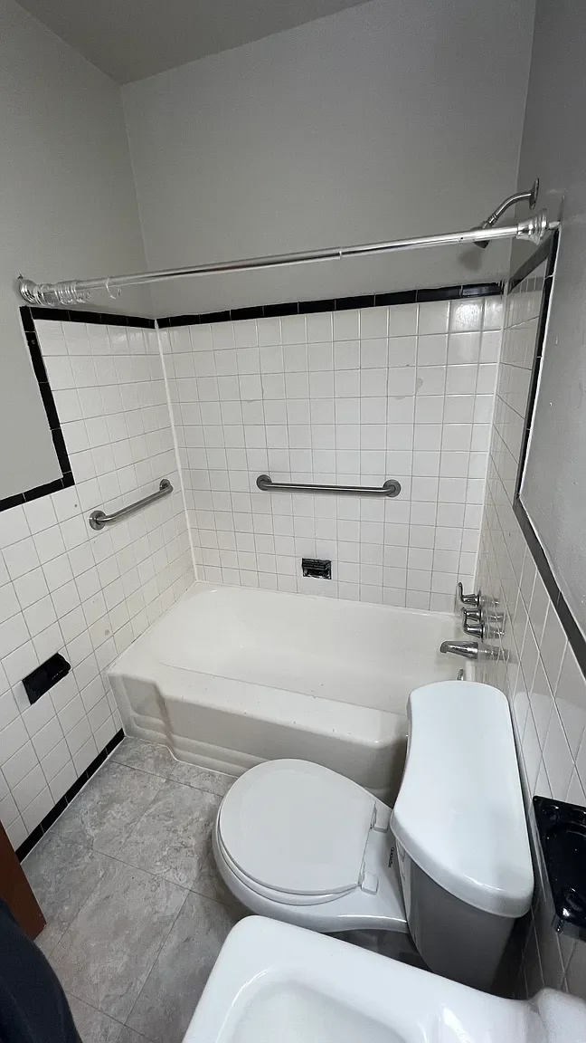17a145c696ed489cd3ba97e650ca26bd-uncropped_scaled_within_1536_1152.webp
