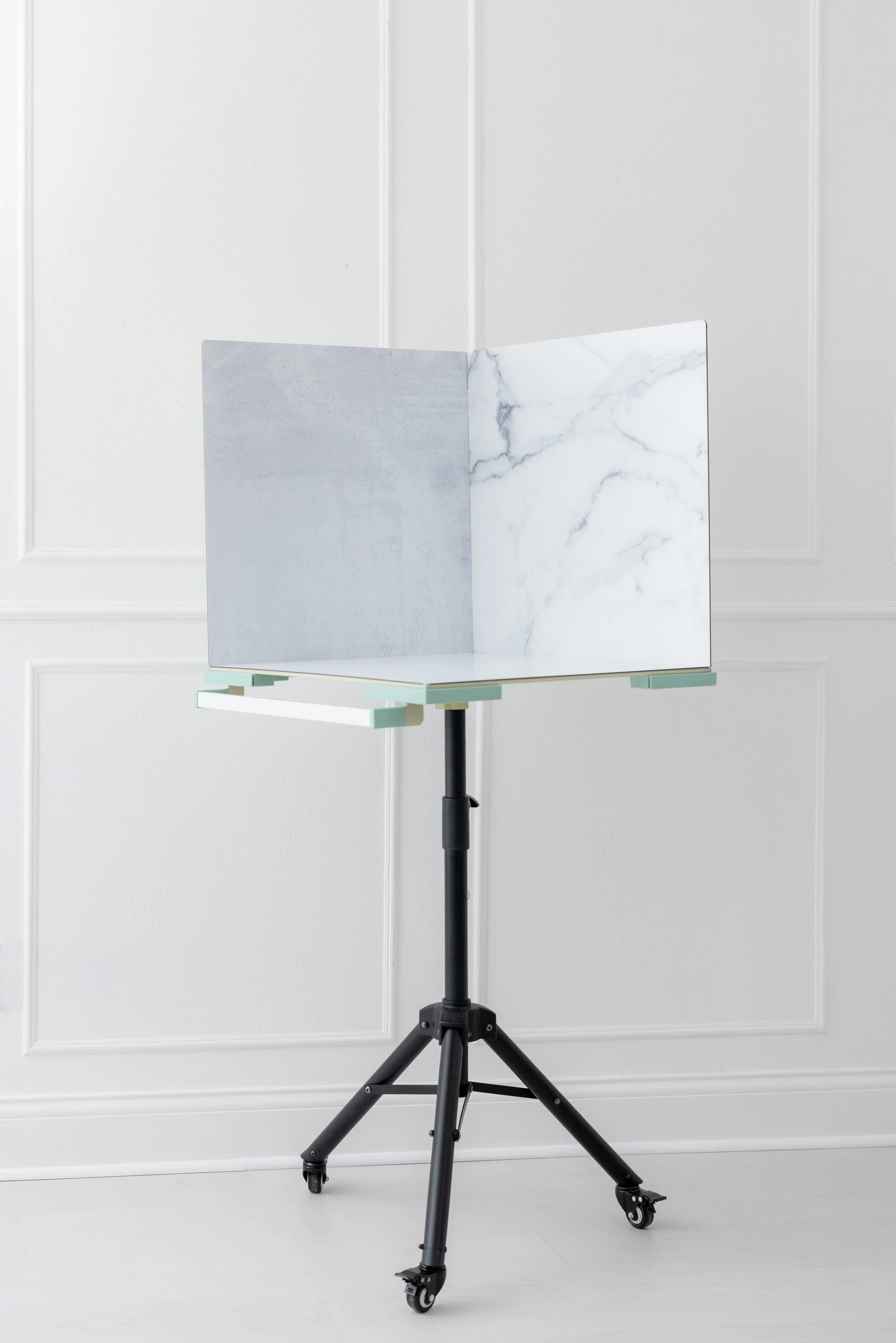 equipment at the content house studio 2025 CARO MONT PHOTOGRAPHY ORLANDO FL-12.jpg