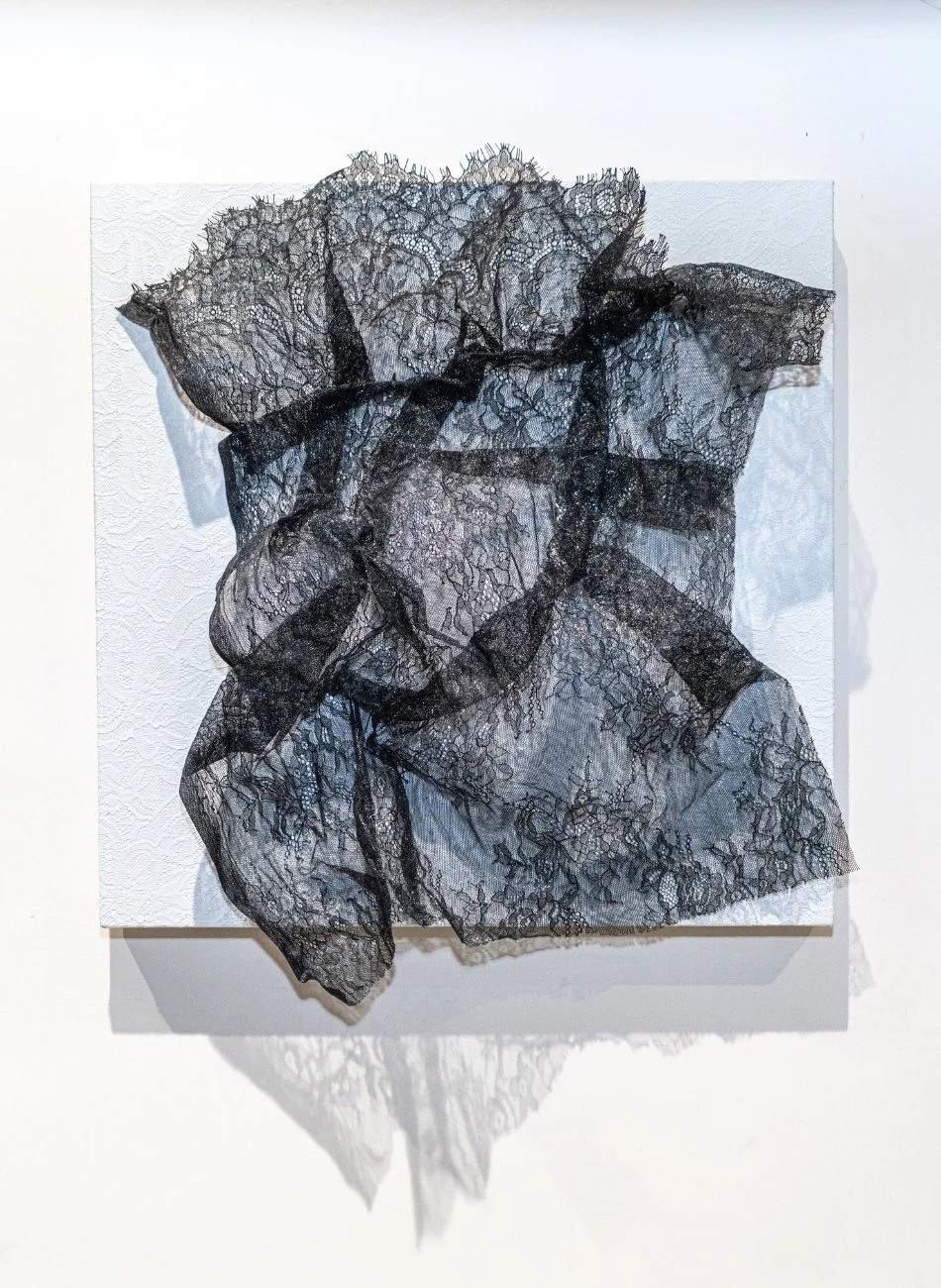 Hong Kong Express, "Devil" (蕾絲書法 —妖)
hardened lace on Lace canvas
60 x 50 x 20 cm
2025