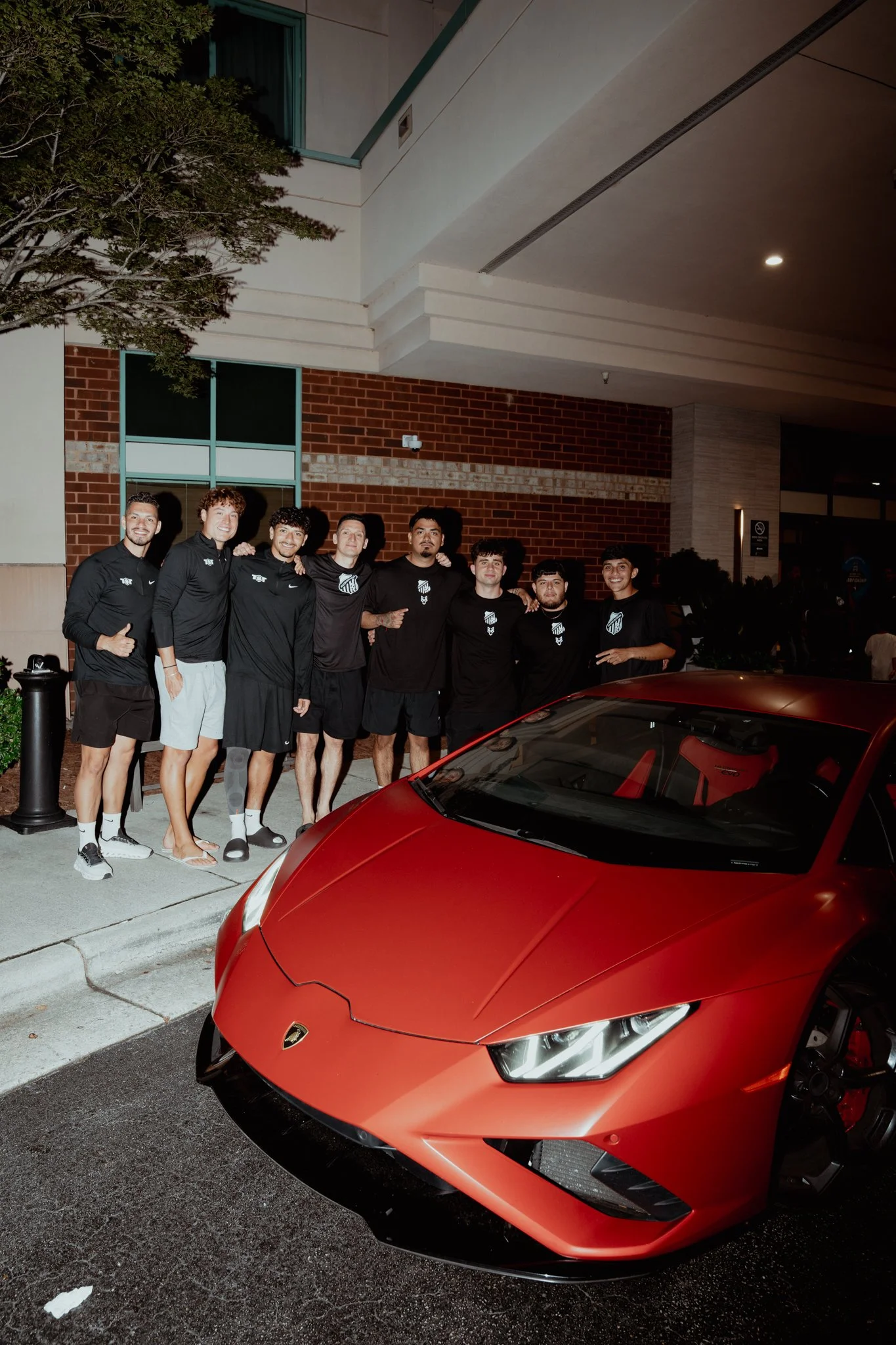Lambo-9.jpg
