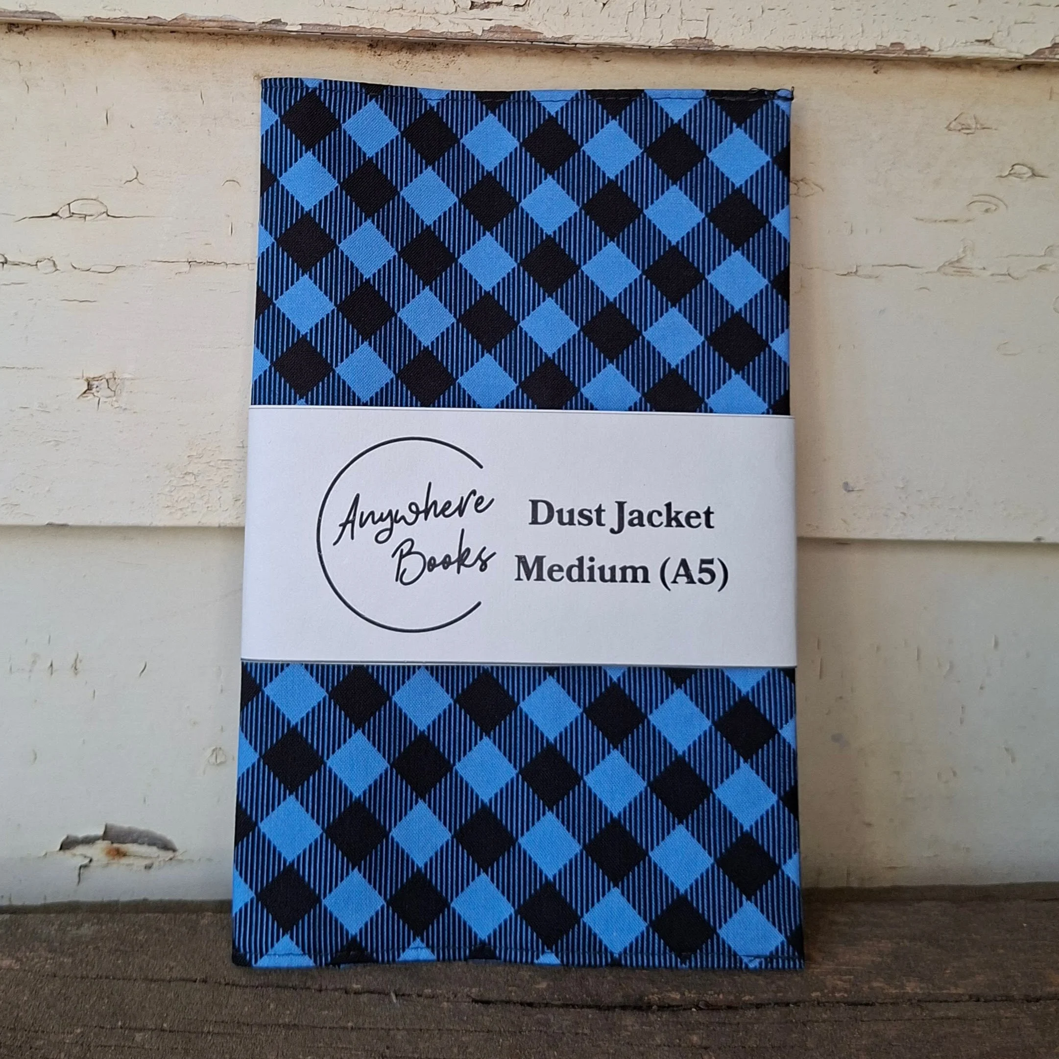 Dust Jacket - Medium