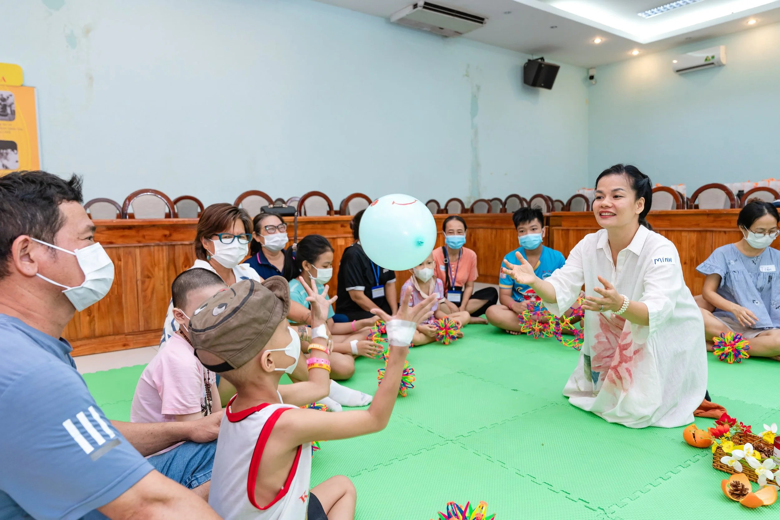 DANCE/MOVEMENT THERAPY IN PALLIATIVE CARE FOR CHILDREN WITH CANCER