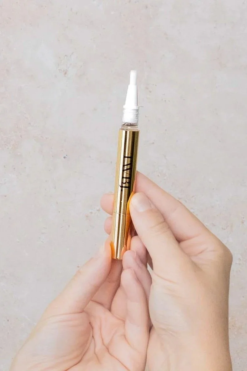 TWBJ-Teeth-Whitening-Polish-Pen-054.jpg