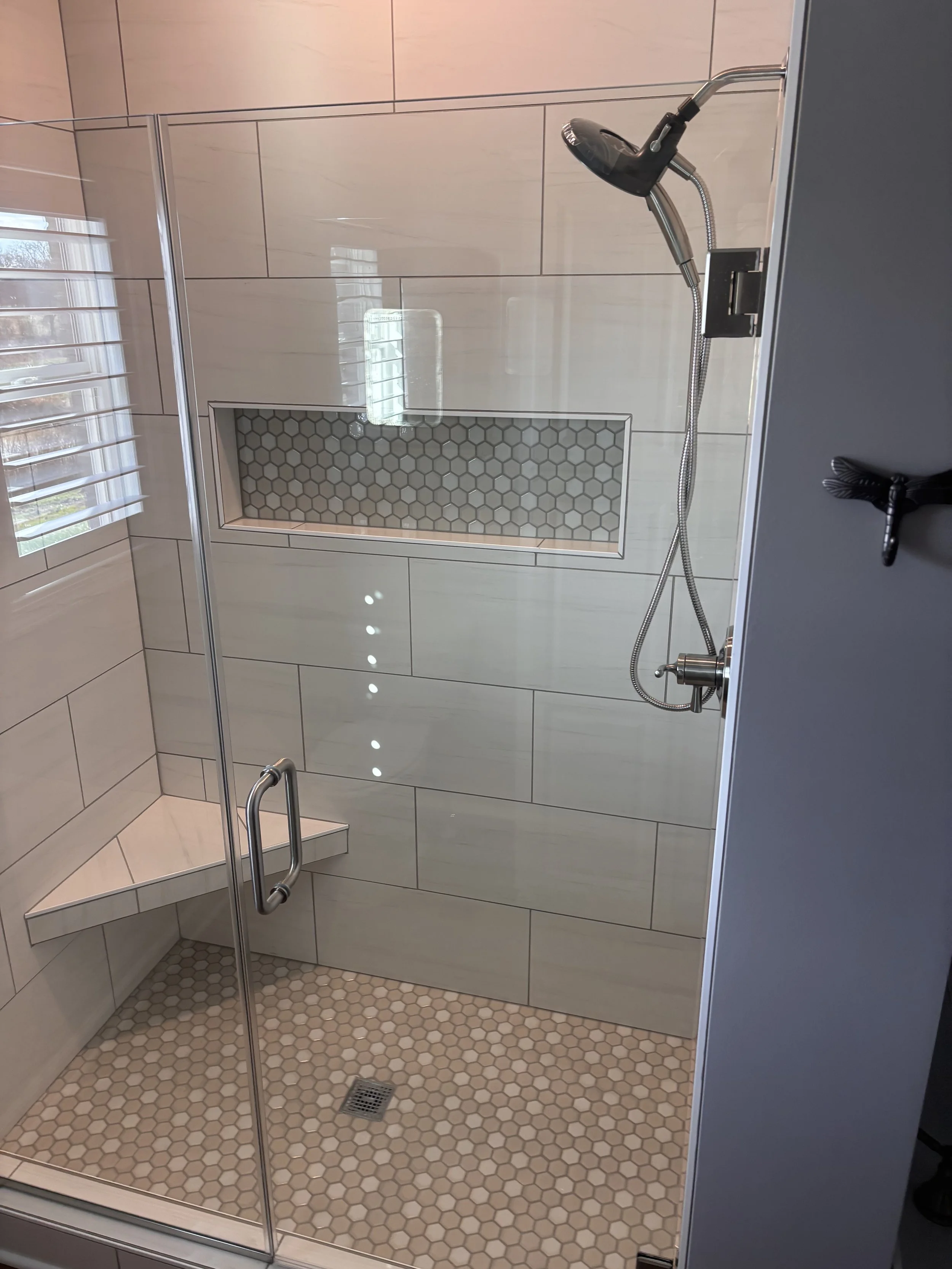 Myers-beck-shower-niche.jpeg