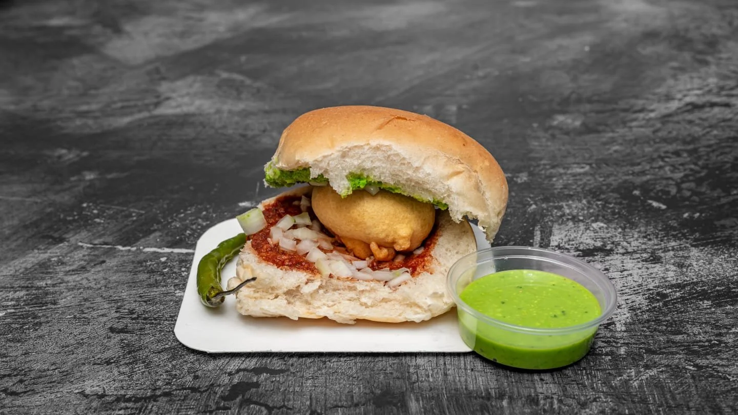 WhatsApp Image 2025-11-18 at 19.26.23.jpeg