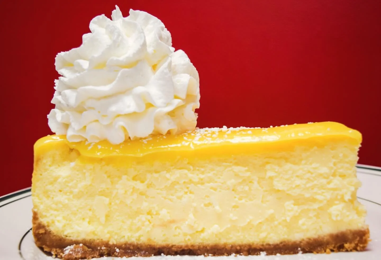 Date Nights are always sweet at Bar Lucy, &amp; with a dessert included in our Thursday&rsquo;s Date Night package it&rsquo;s even sweeter ❤️ ask for our signature Lemon Cheesecake to compliment your meal- reservations available at the link in our bi