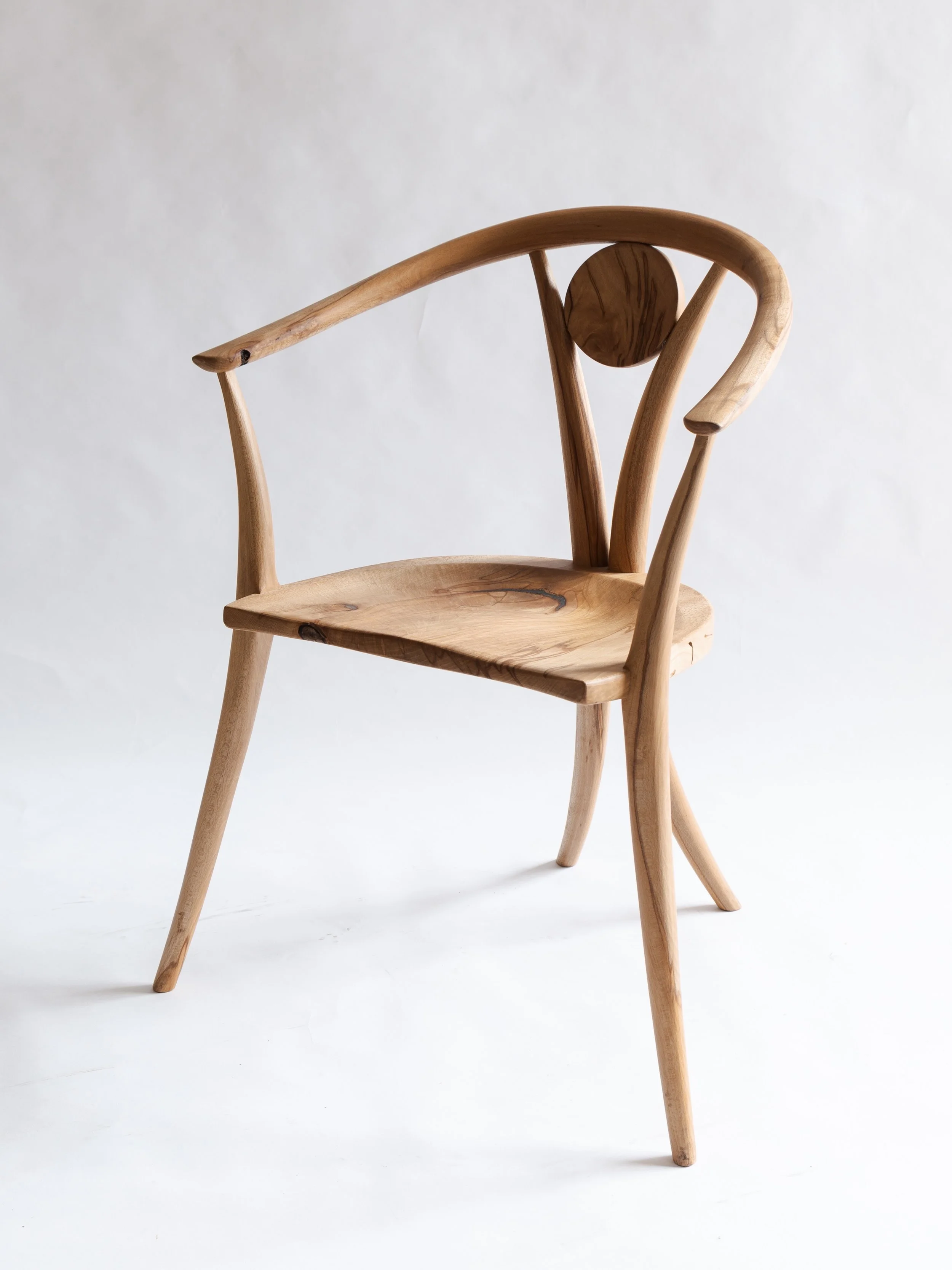 man_alive_chair_03.jpg