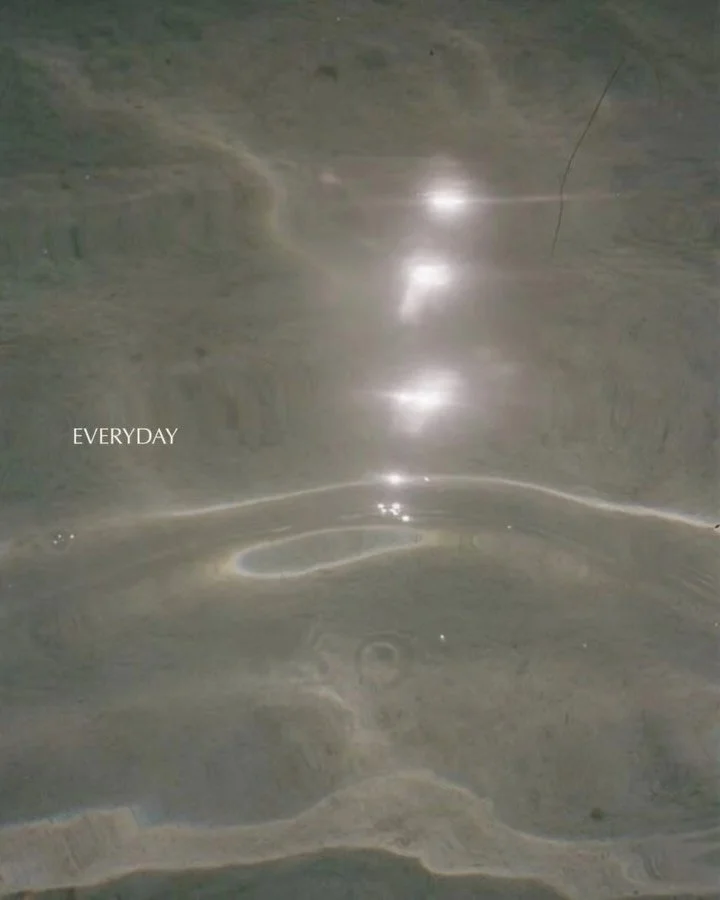 Everyday rituals that actually improve scalp health
Science-backed habits your scalp responds to.

Healthy hair doesn&rsquo;t start with trends, it starts at the scalp.

These are the habits that quietly shape strength, balance, and long-term growth.