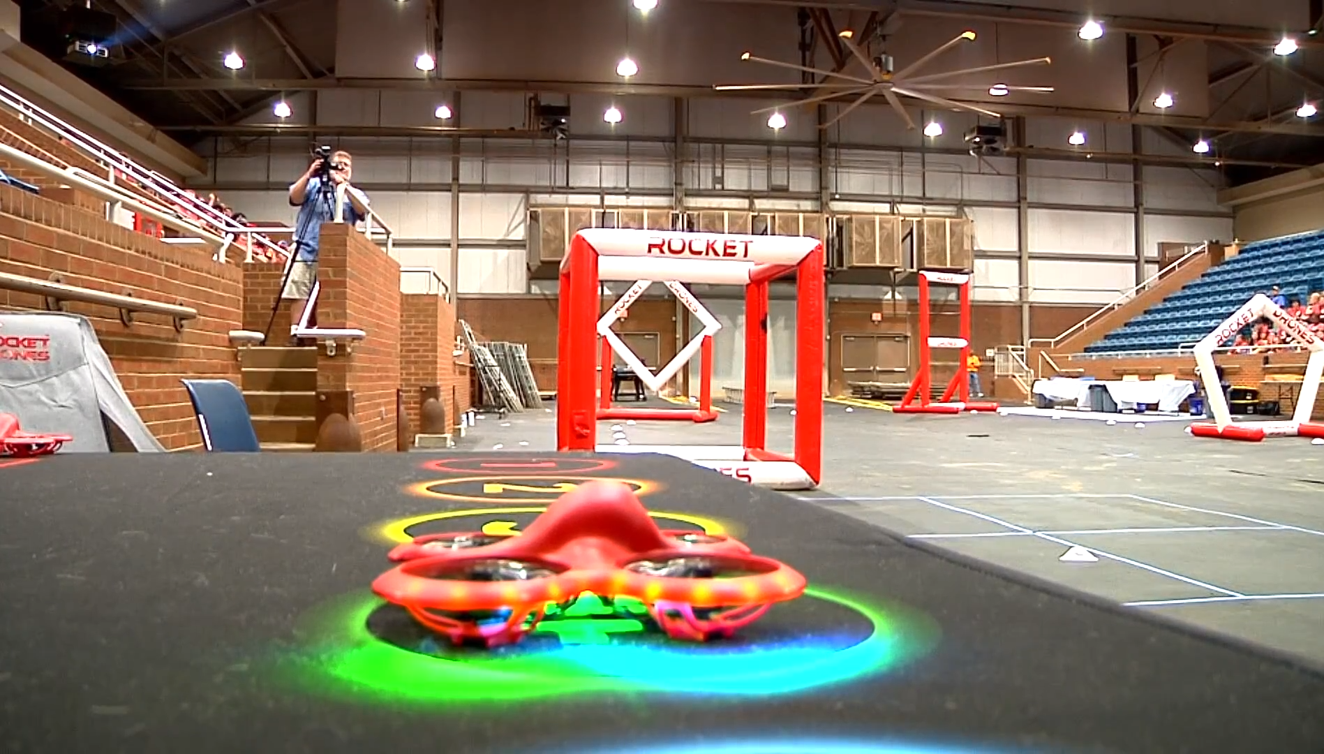 UTIA - Artificial Intelligence in Agriculture - Flying Drones (Video)