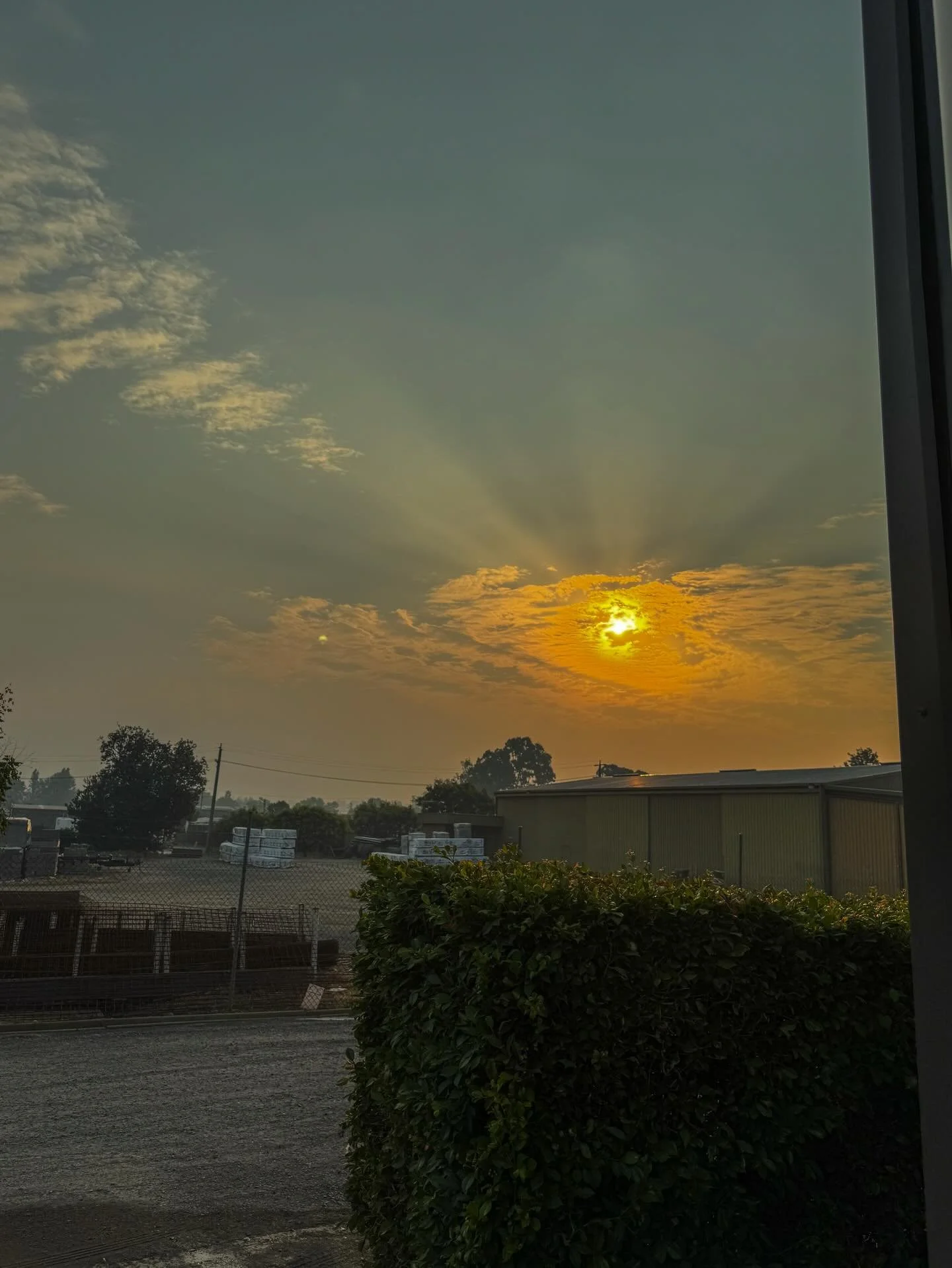 To our local firefighters and emergency crews, we thank you.

While we may not be directly affected, some of our own members have been out there on the front line, working tirelessly for days on end in extreme heat, protecting our community and those