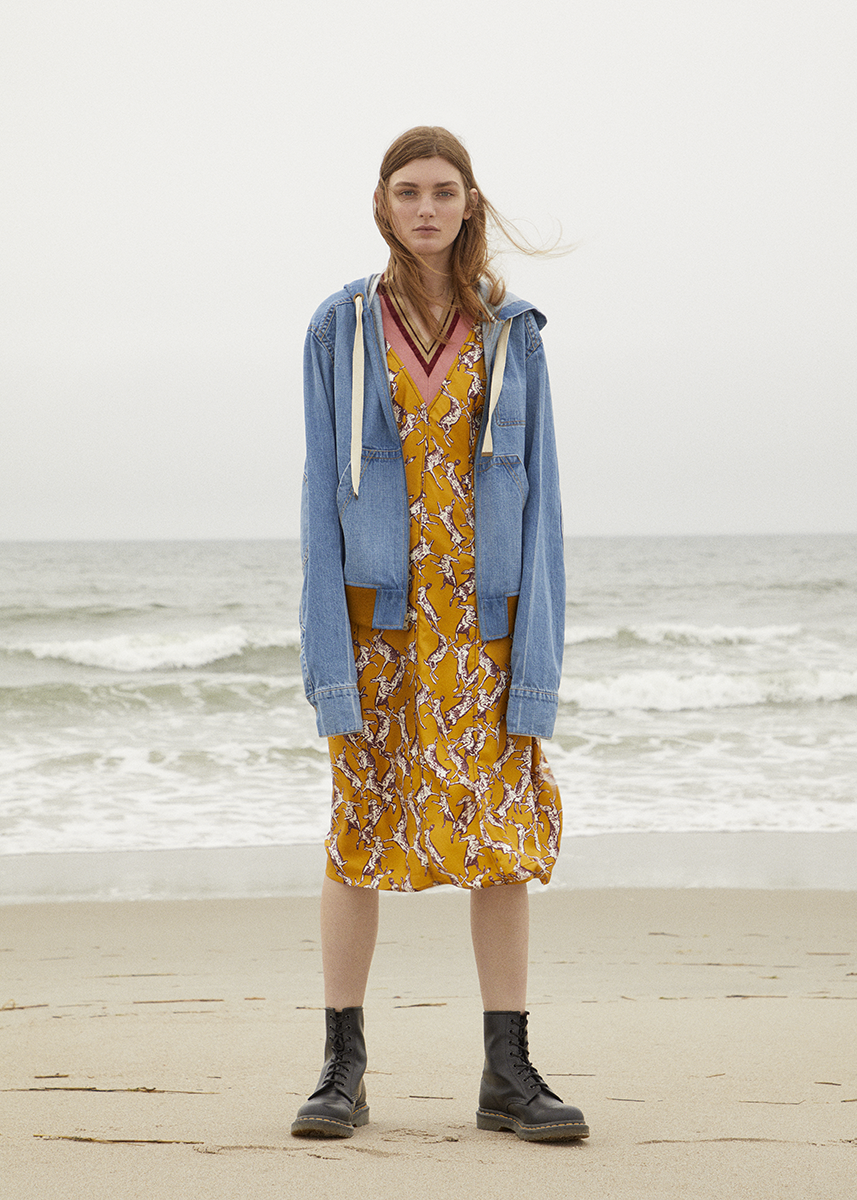 Land_Of_Distraction_LOOK_02_001_R1 copy.png