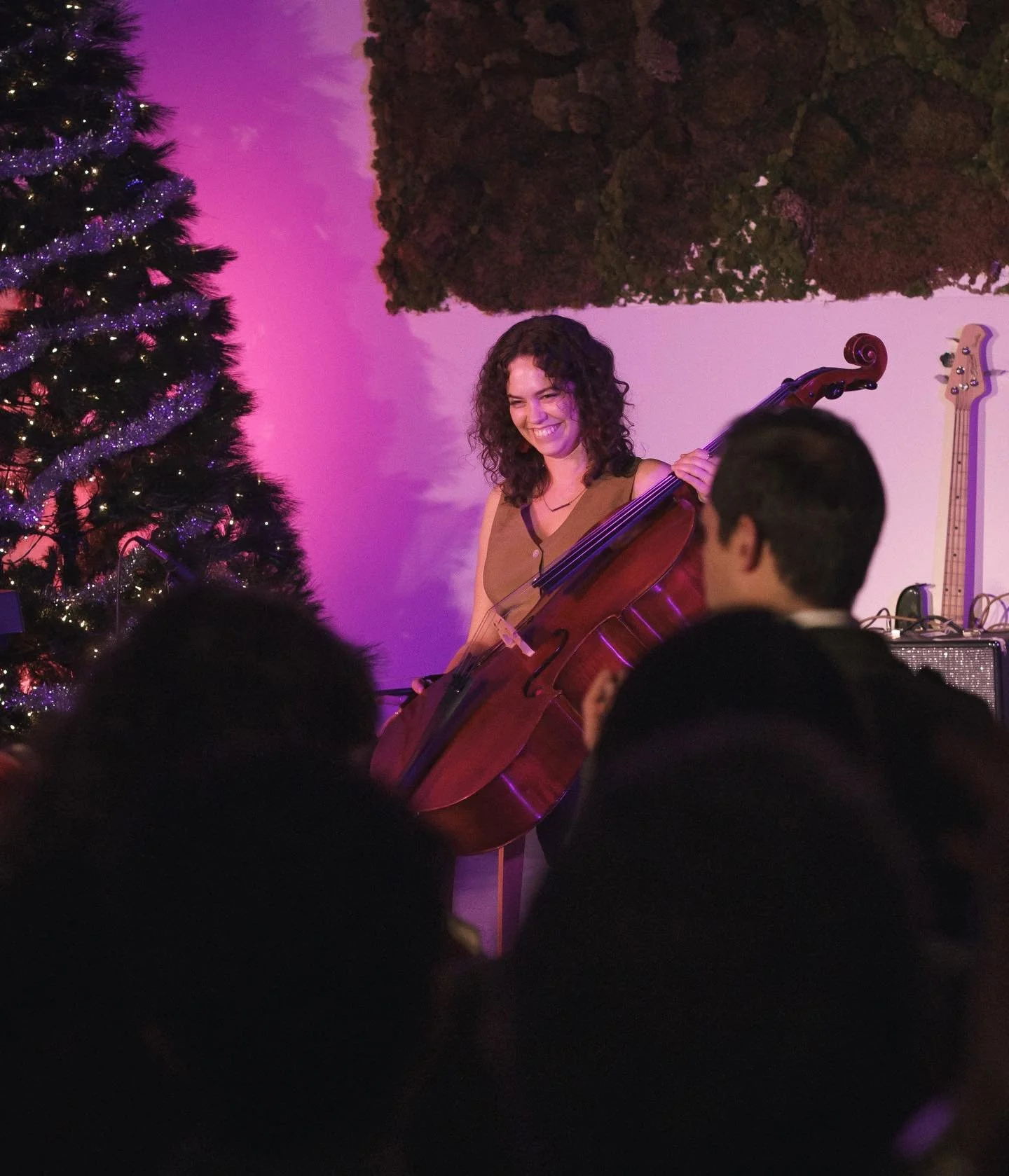 A few more moments from the Winter Talent Showcase ✨❄️
Grateful for all the artists who made it happen!