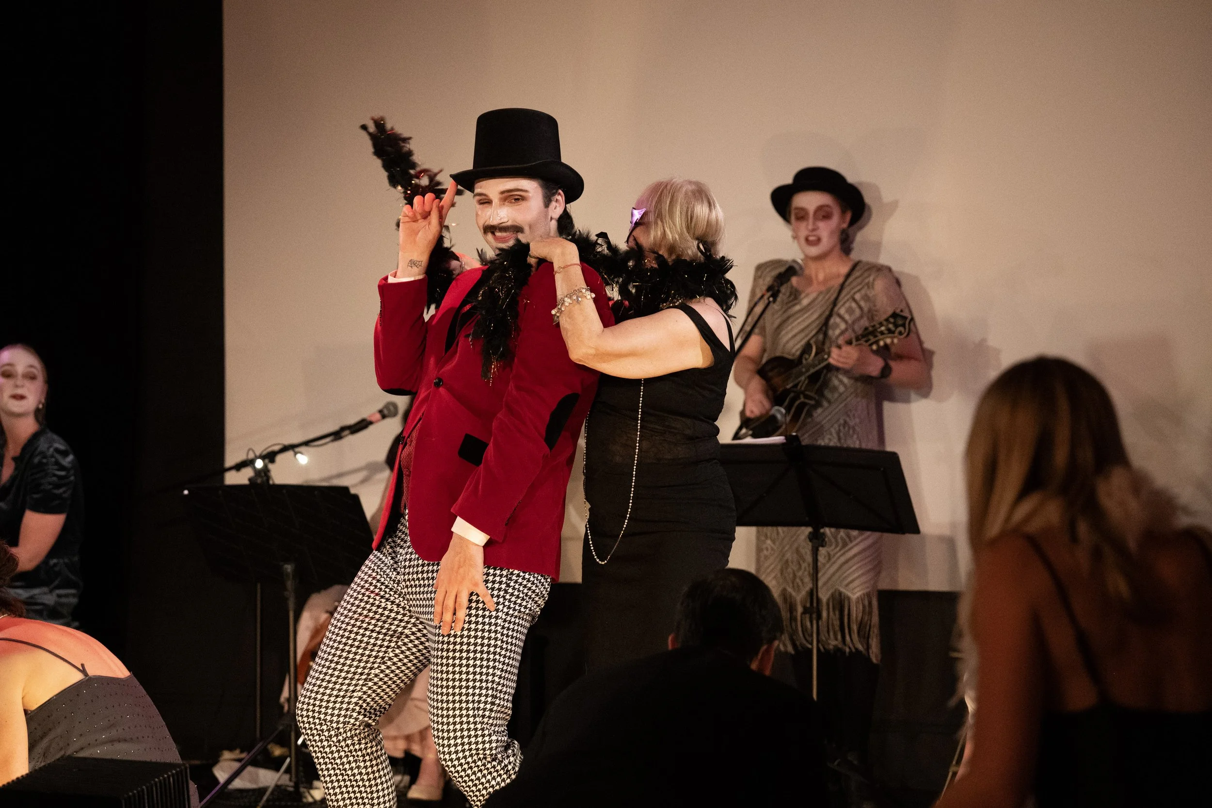 vaudevillains 10.jpg