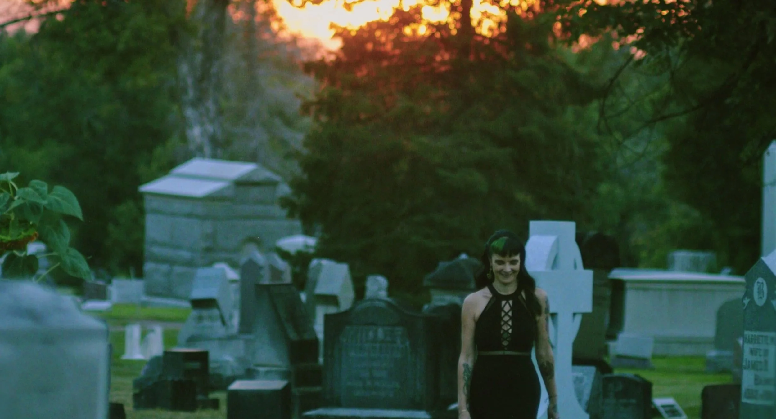 Behind the Hair: René Walter