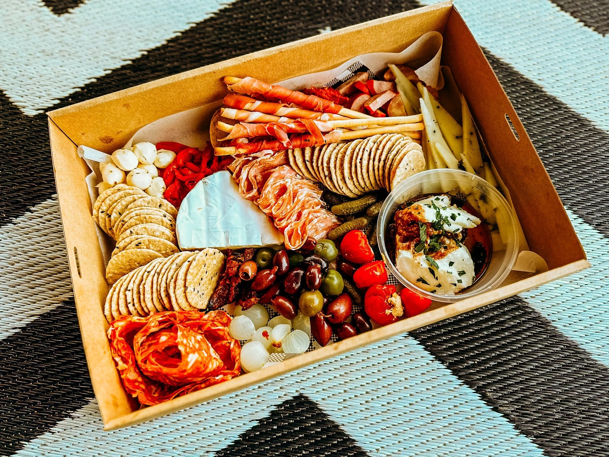 lcc-christmas-grazing-box.jpg