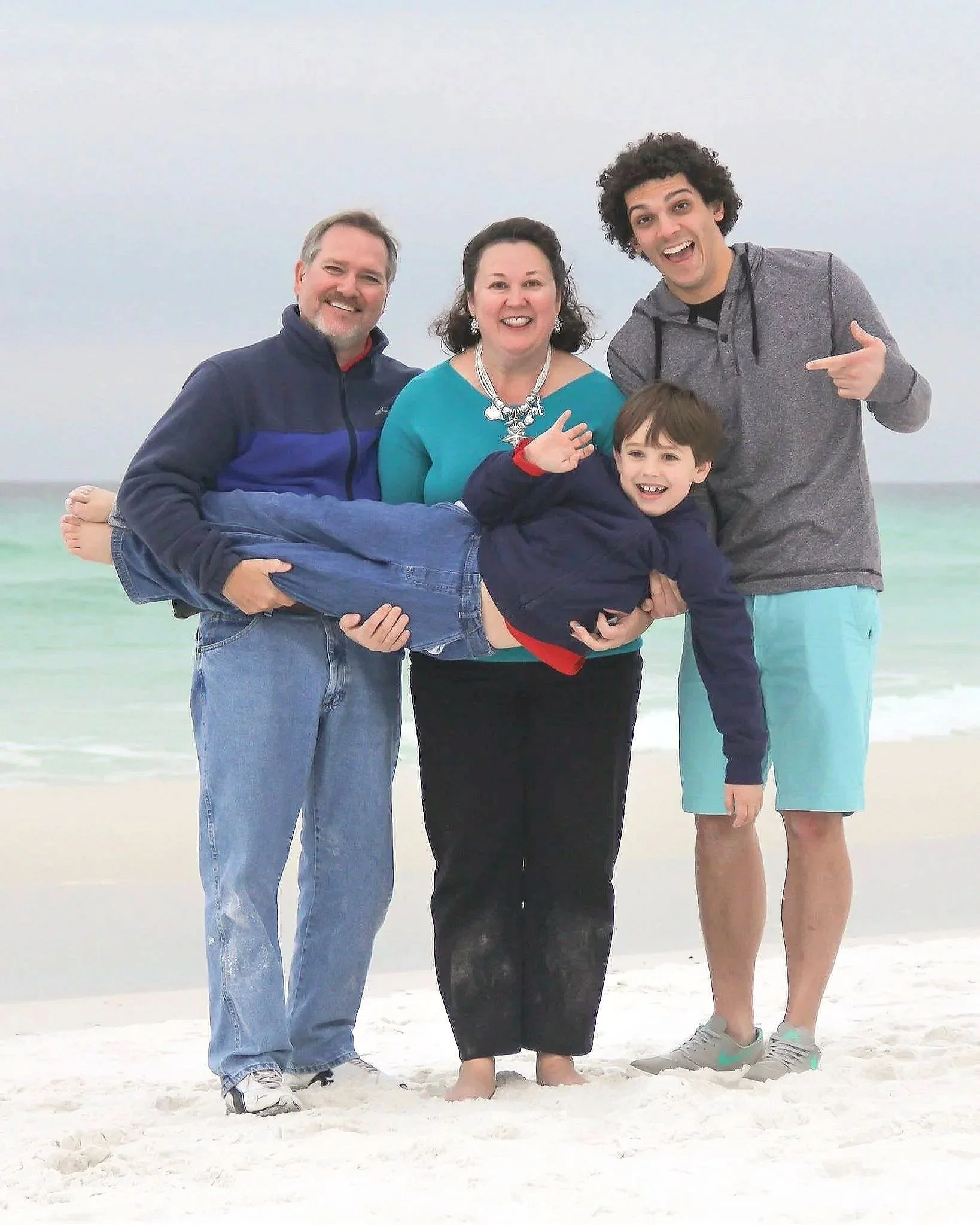 family%2Bbeing%2Bsilly%2Bpensacola%2Bbeach%2Breunion.jpg