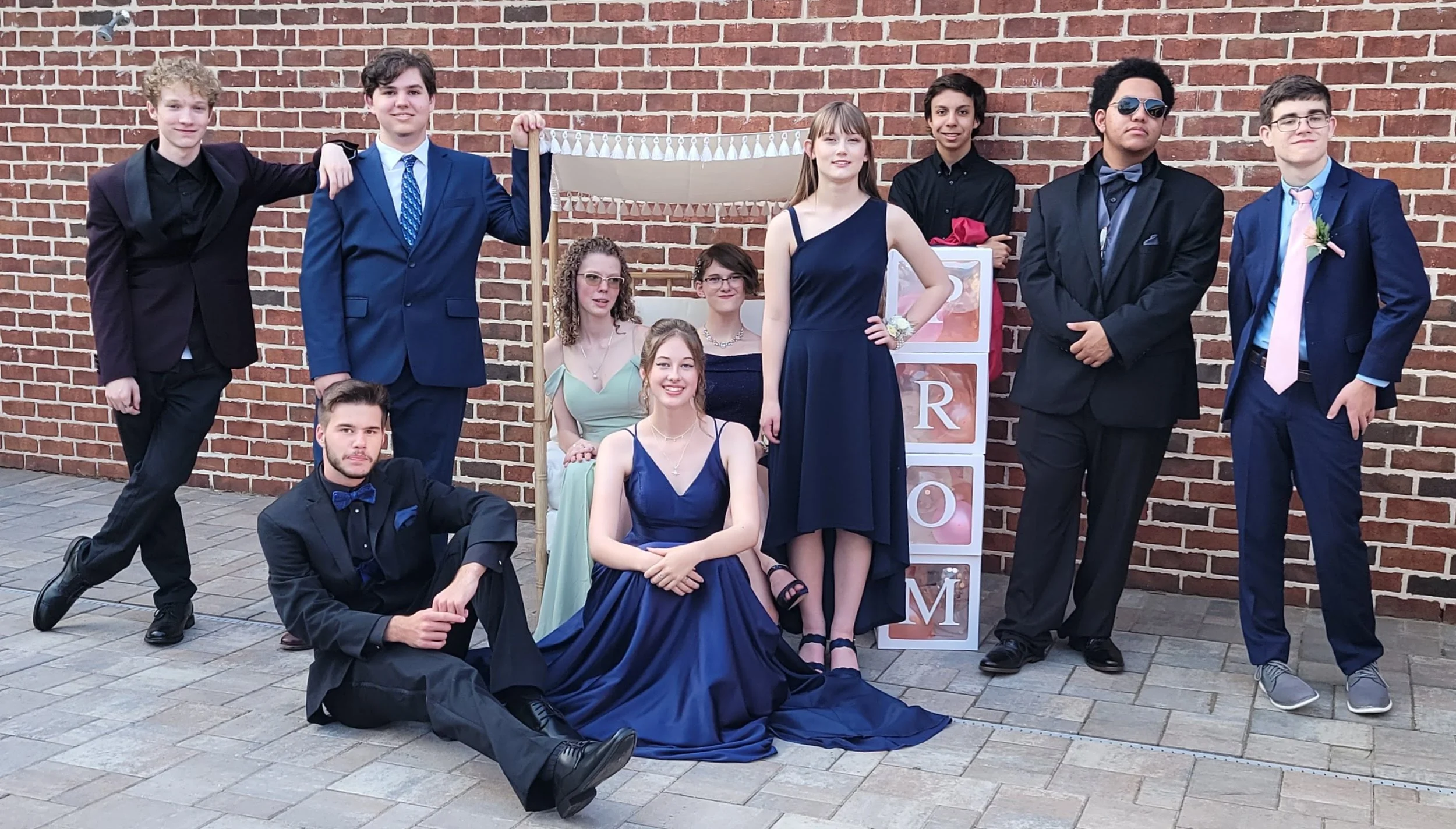 group shot prom dinner event.jpg