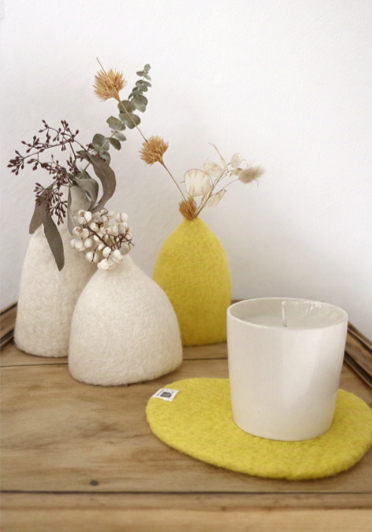Tea_tree_candle.png