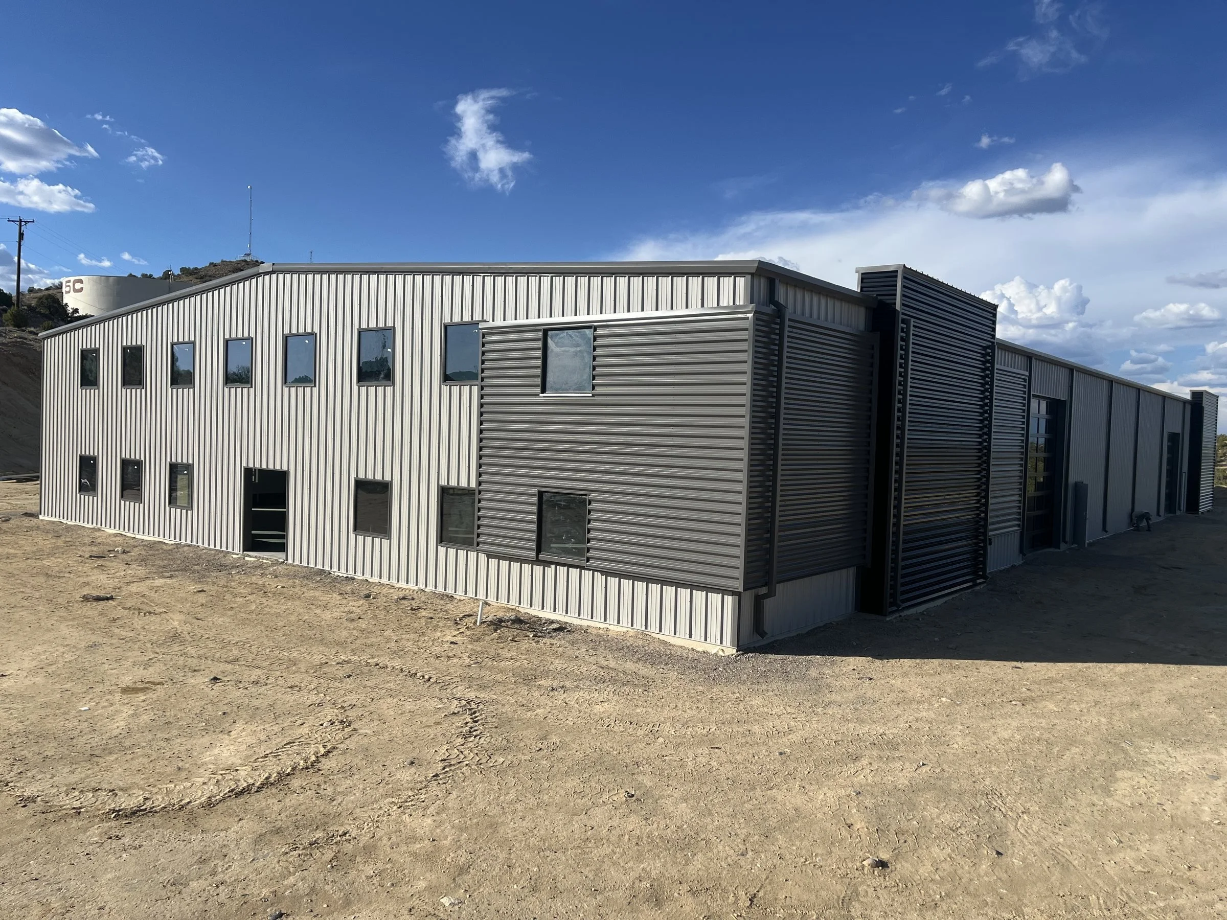 commercial-steel-building-exterior-idaho.jpg