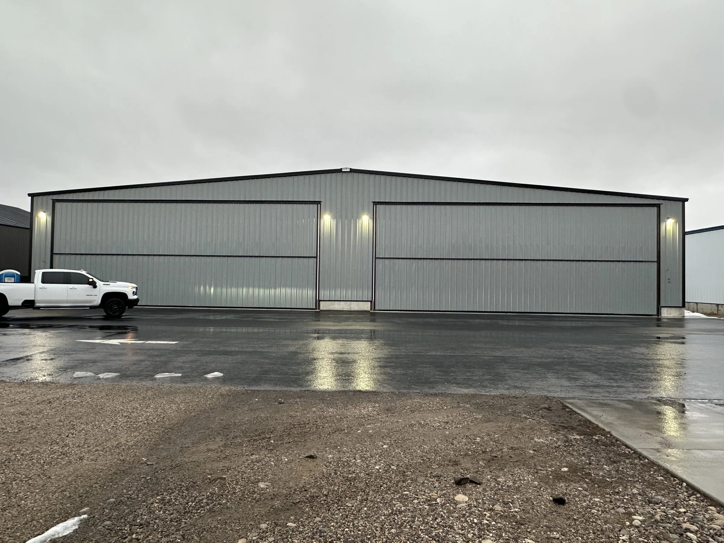 commercial-metal-building-exterior.jpg