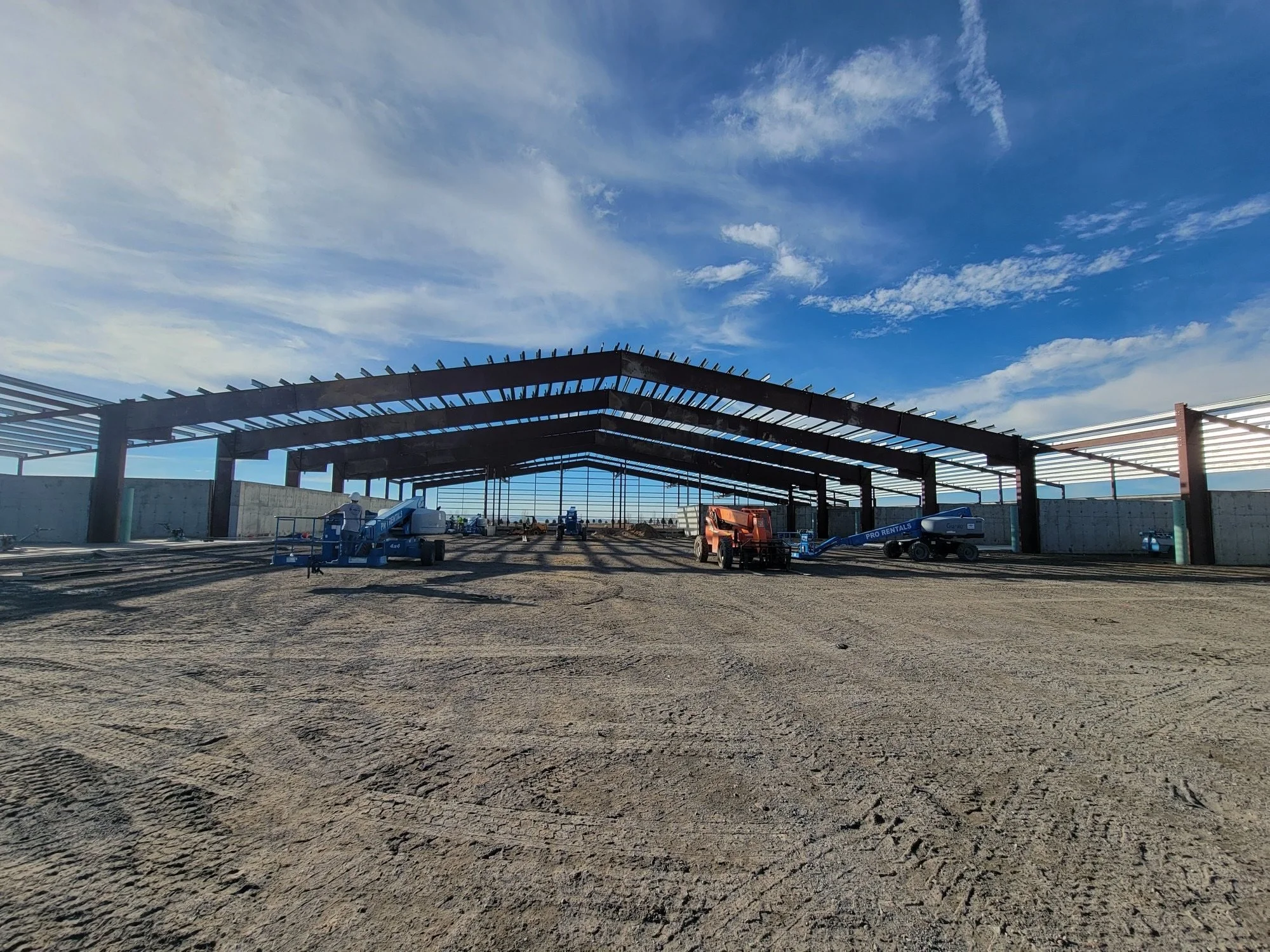 structural-steel-frame-construction.jpg