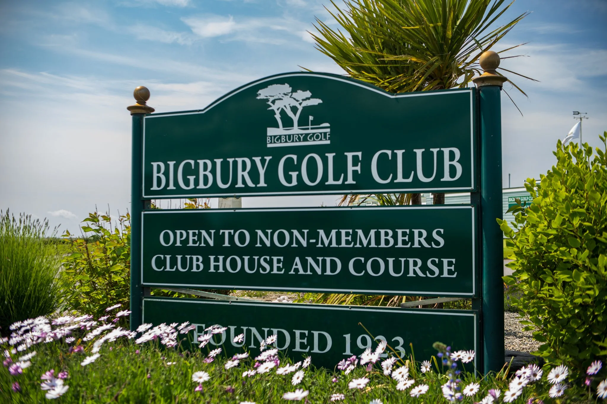BIGBURY-012.jpg