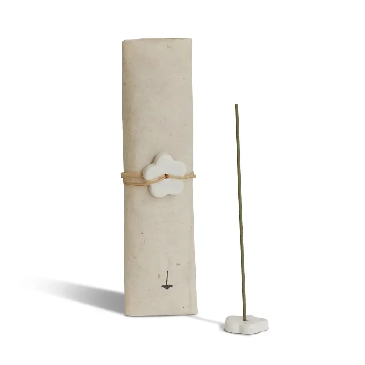Hinoki Japanese Incense Stick Set – 30 Sticks with Ceramic Holder