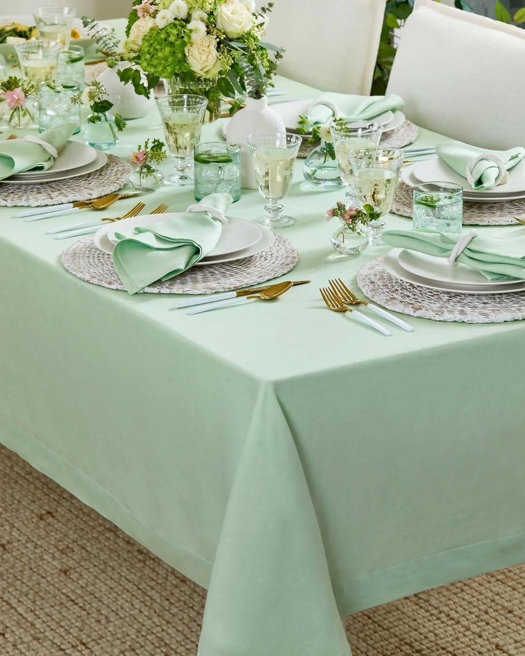 Solino-Pastel-Green-Fete-6.jpeg