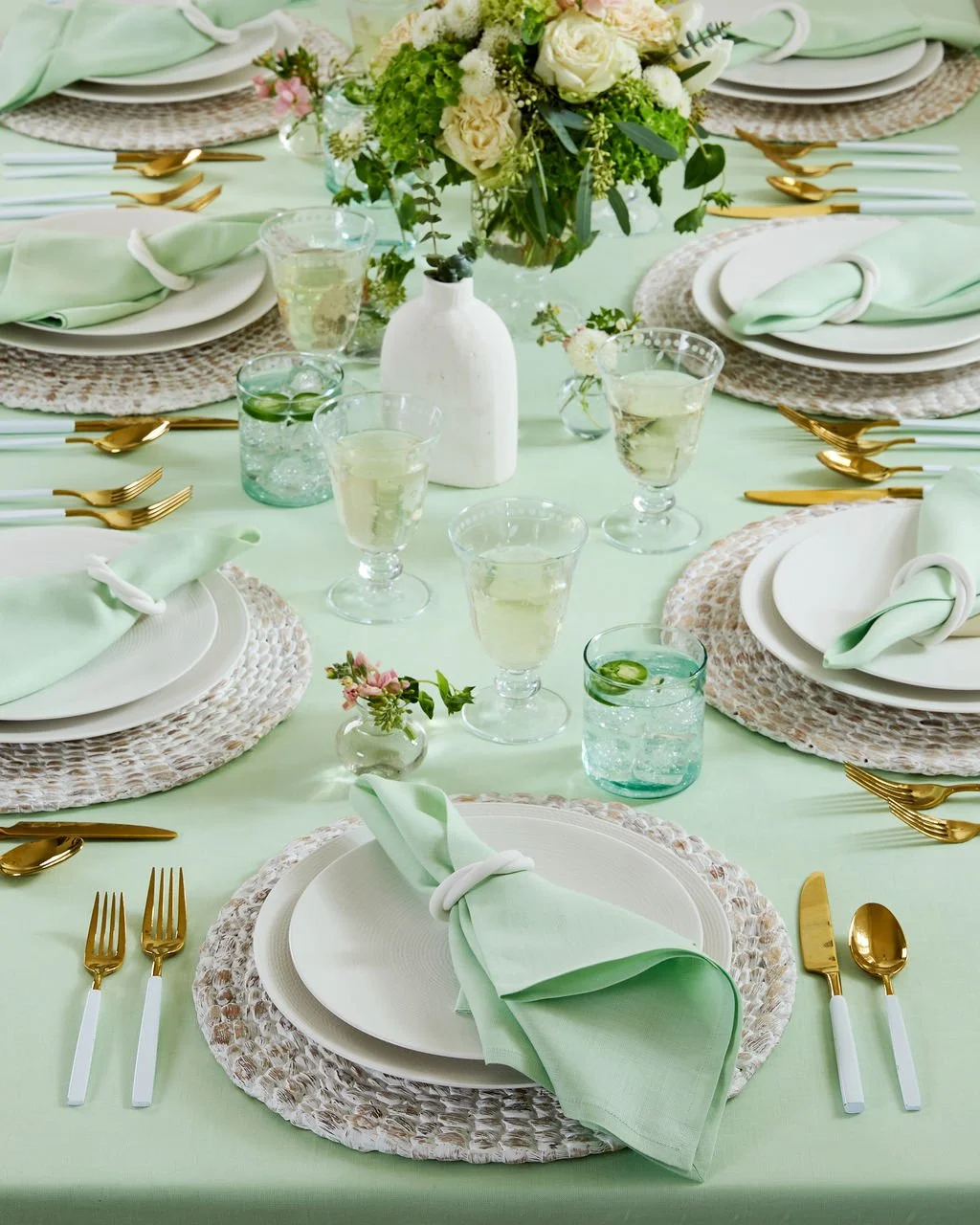 Solino-Pastel-Green-Fete-7.jpeg