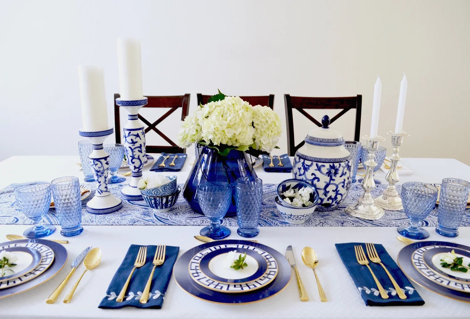 Setting a Passover Seder Table