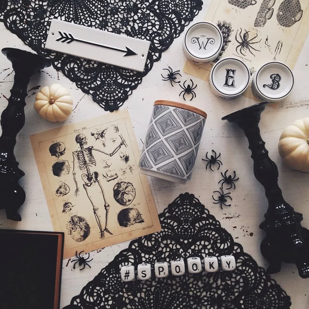 Throw a Drop Dead Gorgeous Halloween Party