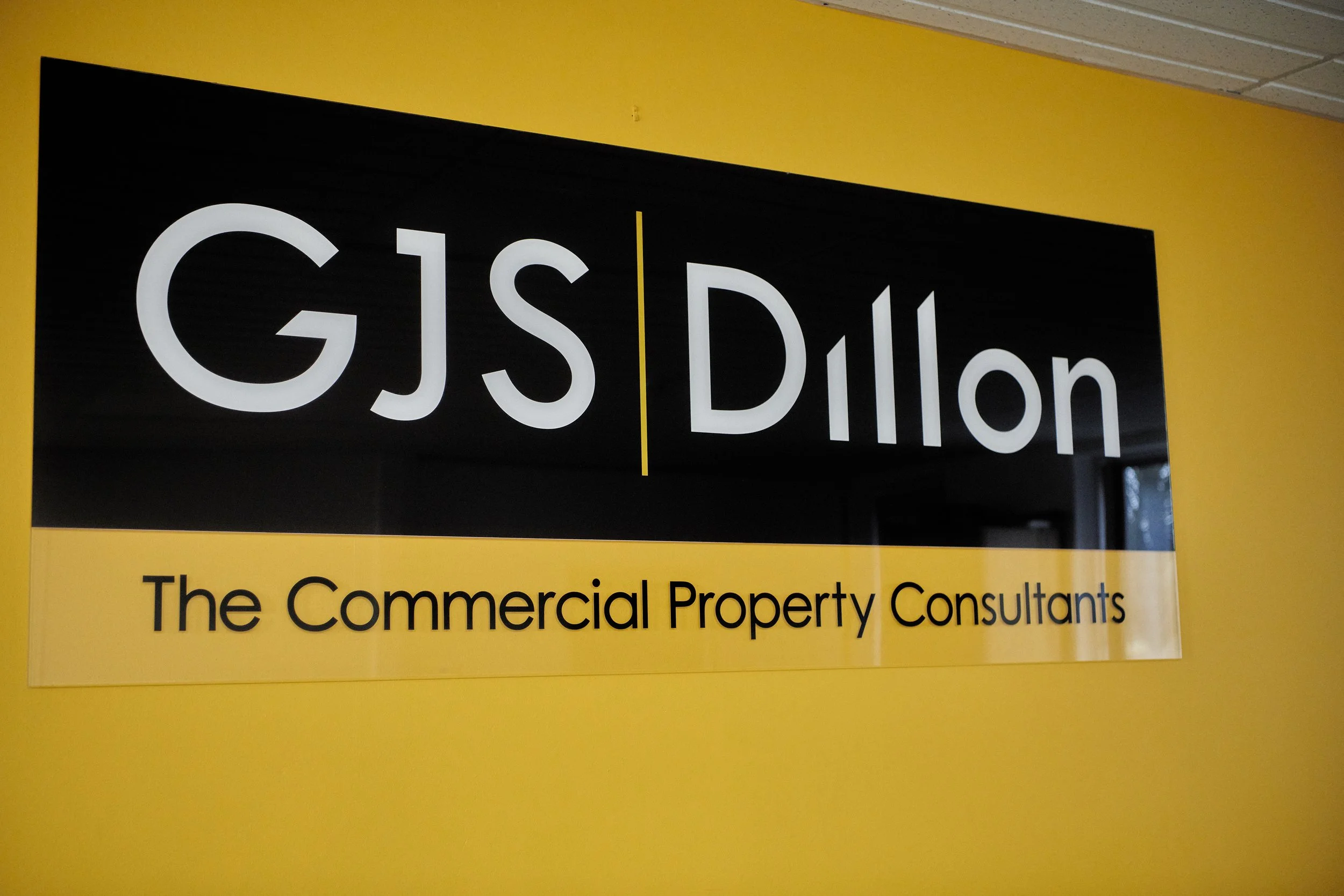 GJS Dillon - Signage