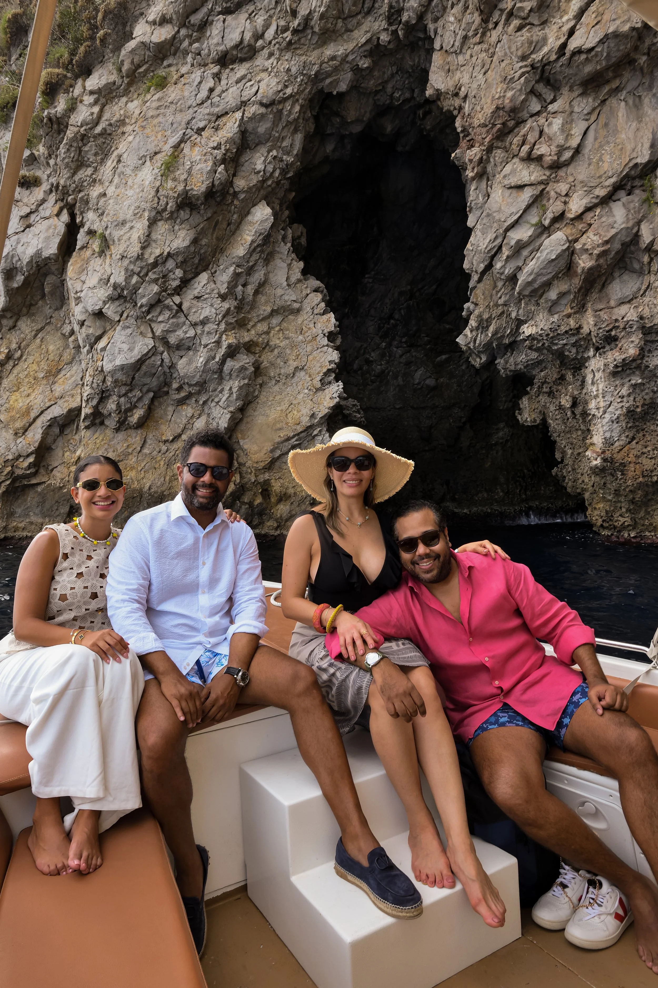 Taormina: Isola Bella Private Boat Tour - 2 Hrs (Blue Grotto, Mazzarò Bay & Elephant Rock)
