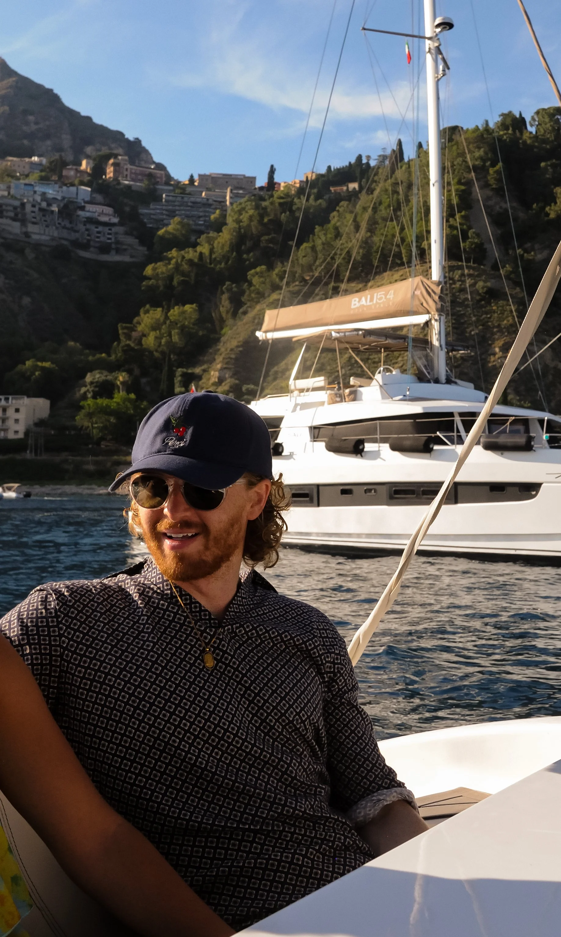 Taormina: 2 Hrs Private Sunrise Boat Tour (Dolphins Seeking)