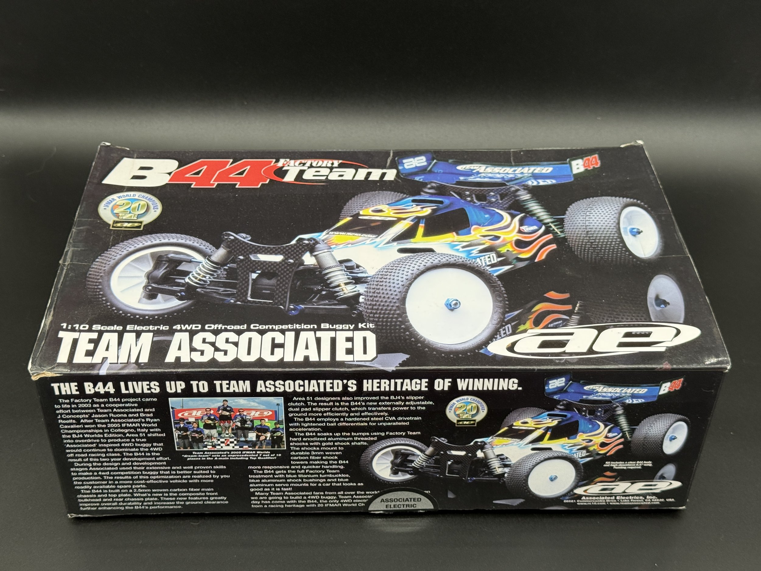 2007 TEAM ASSOCIATED B44 NIB
