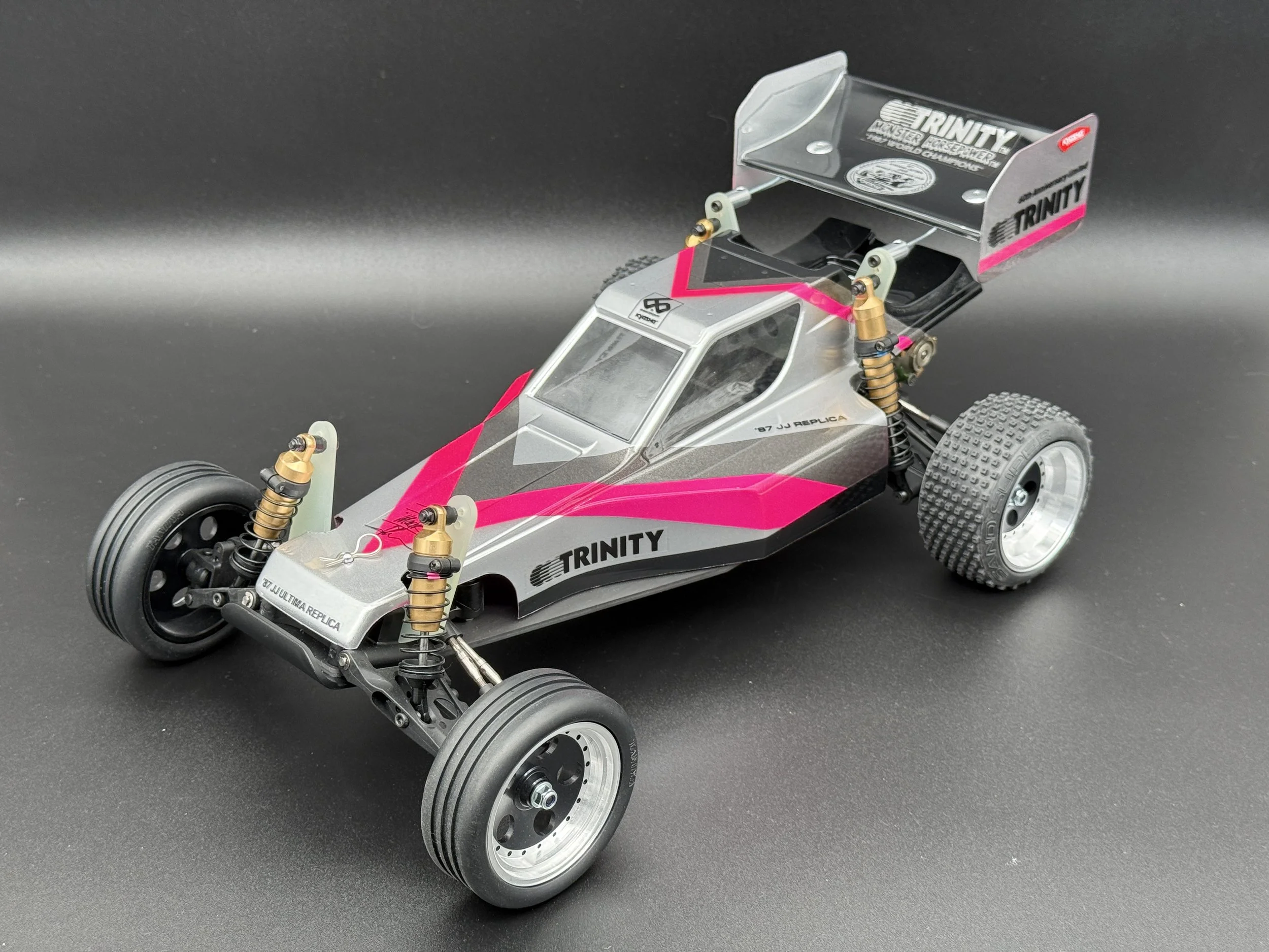 2023 KYOSHO ULTIMA JJ 1987 REPLICA