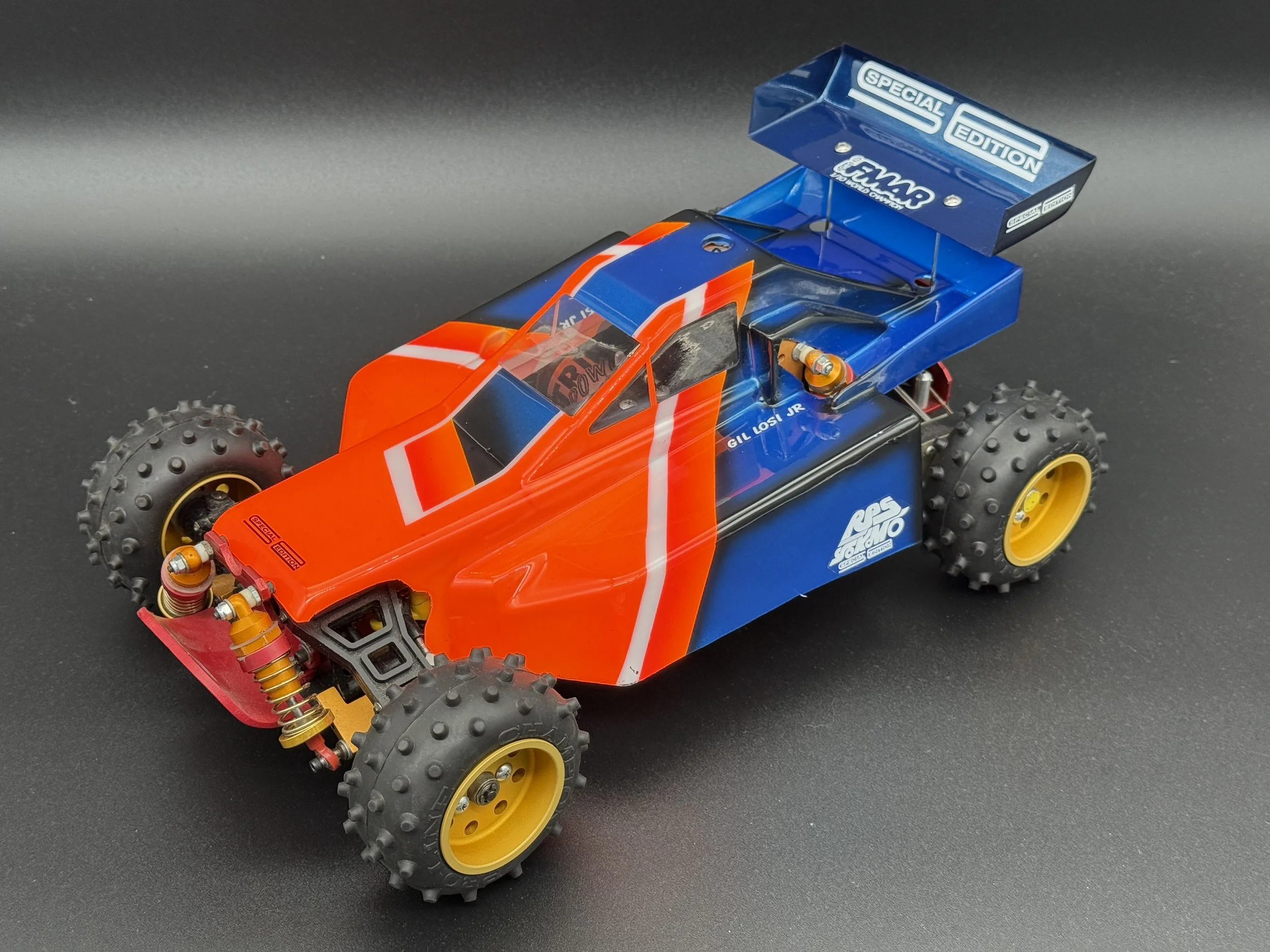 1986 YOKOMO 834 RPS SE HOT TRICKS