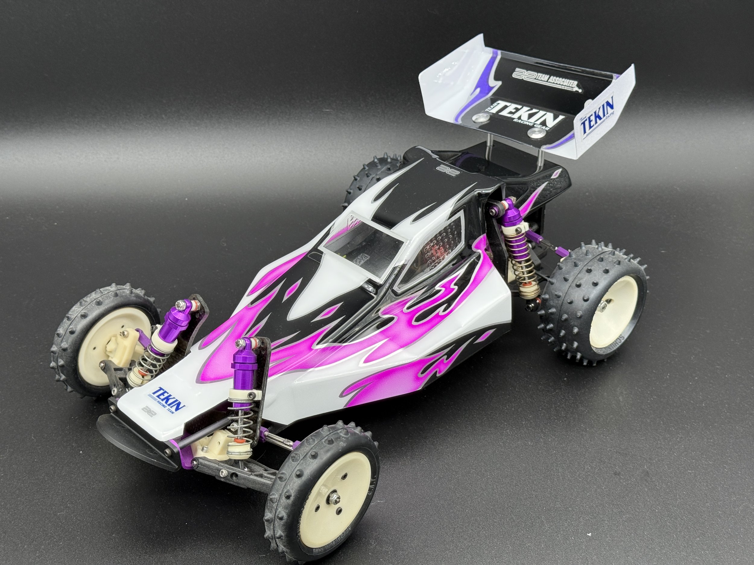 RC10 TEKIN Chassis Conversion