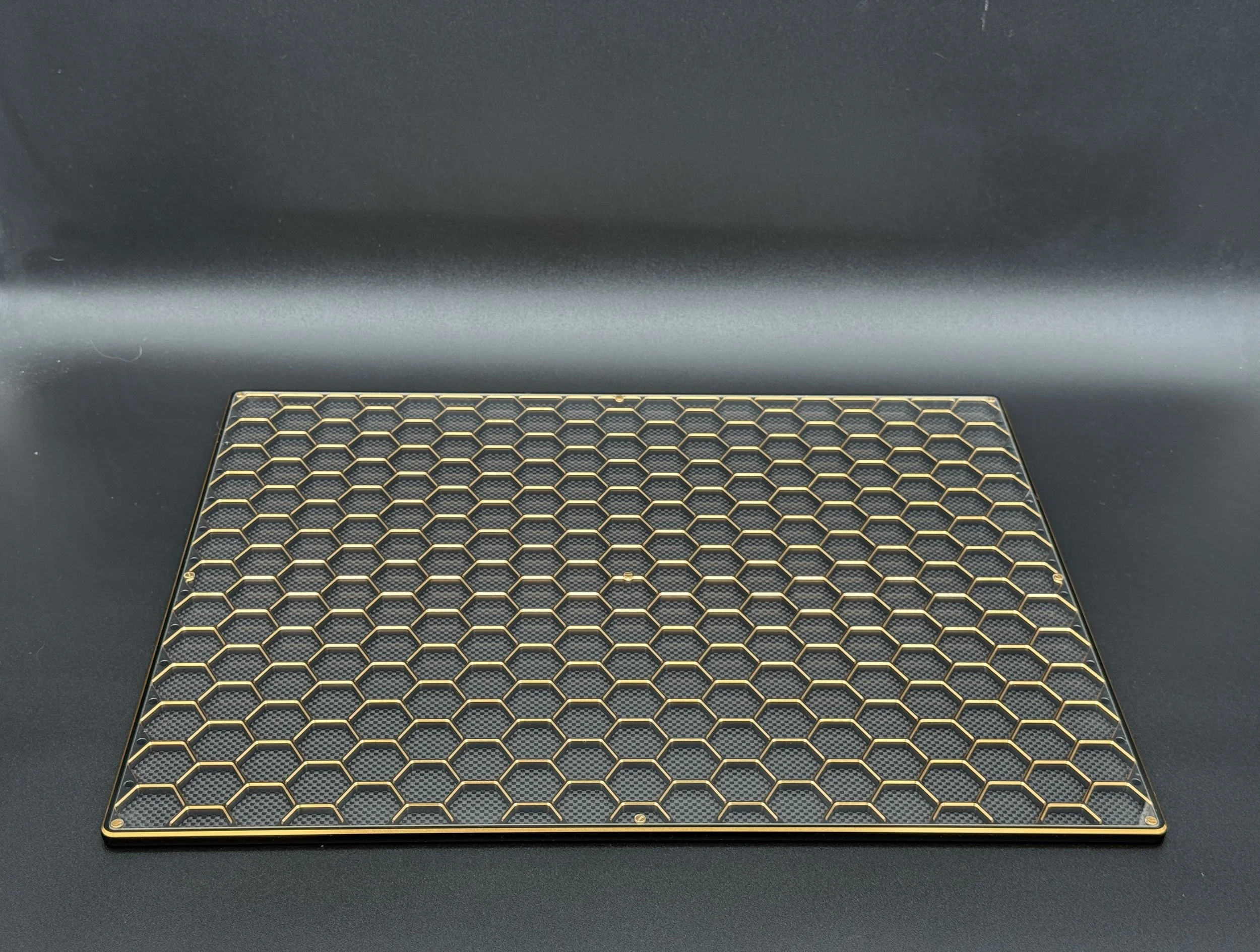 ARROWMAX LARGE BLACK & GOLD PIT BOARD [face 1]