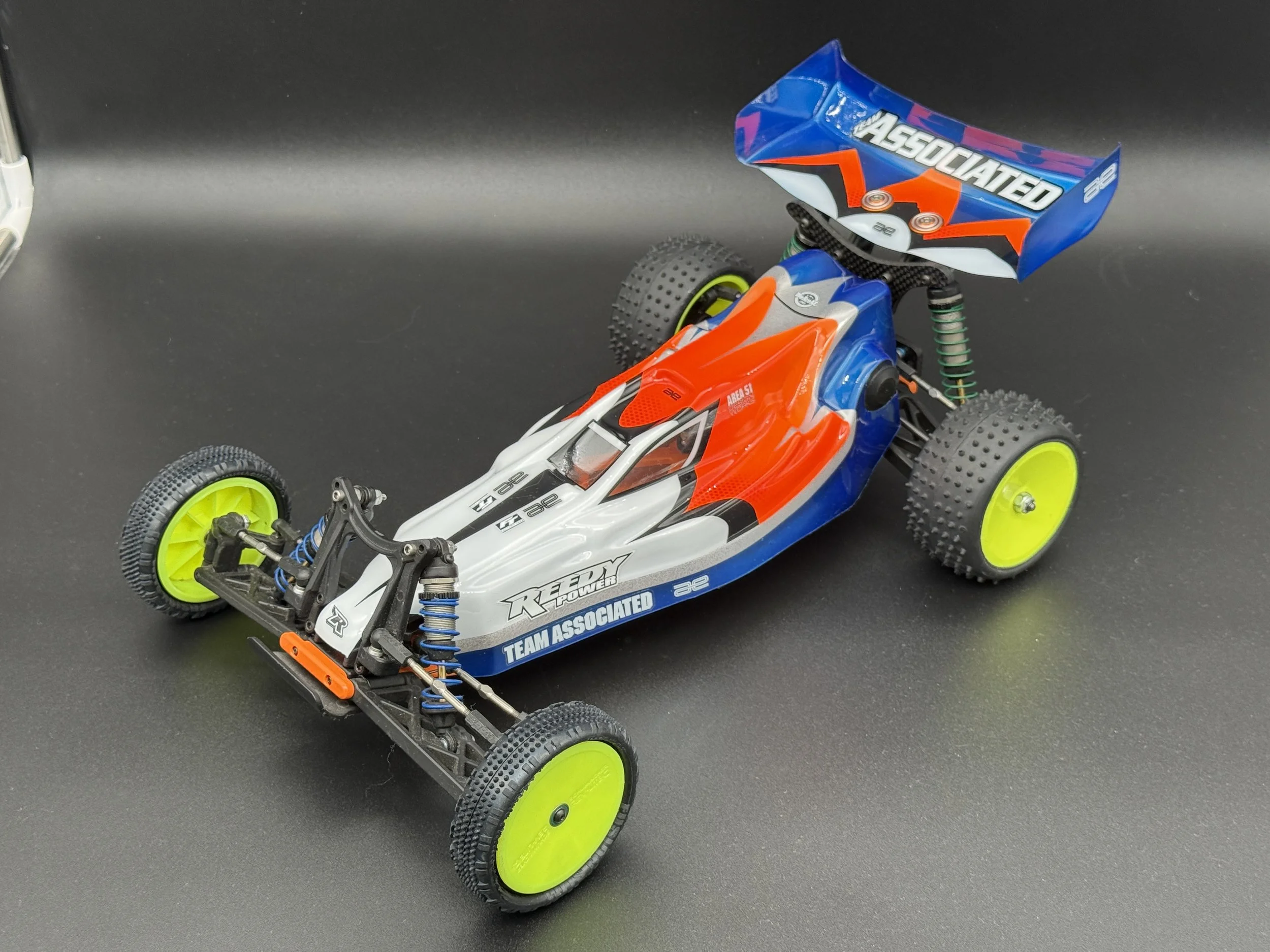 2011 TEAM ASSOCIATED CENTRO 4.1